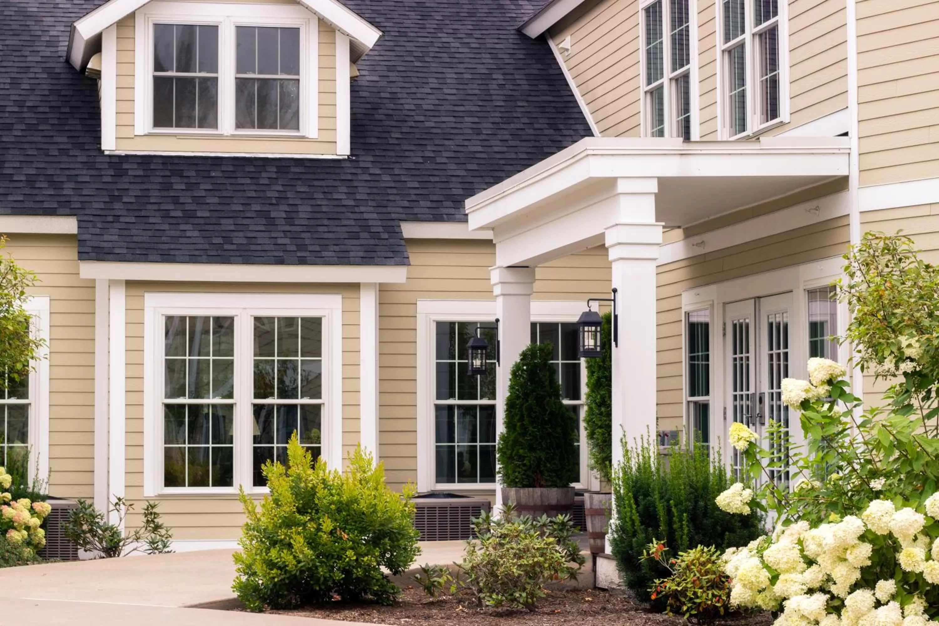 Garden in On the River Inn