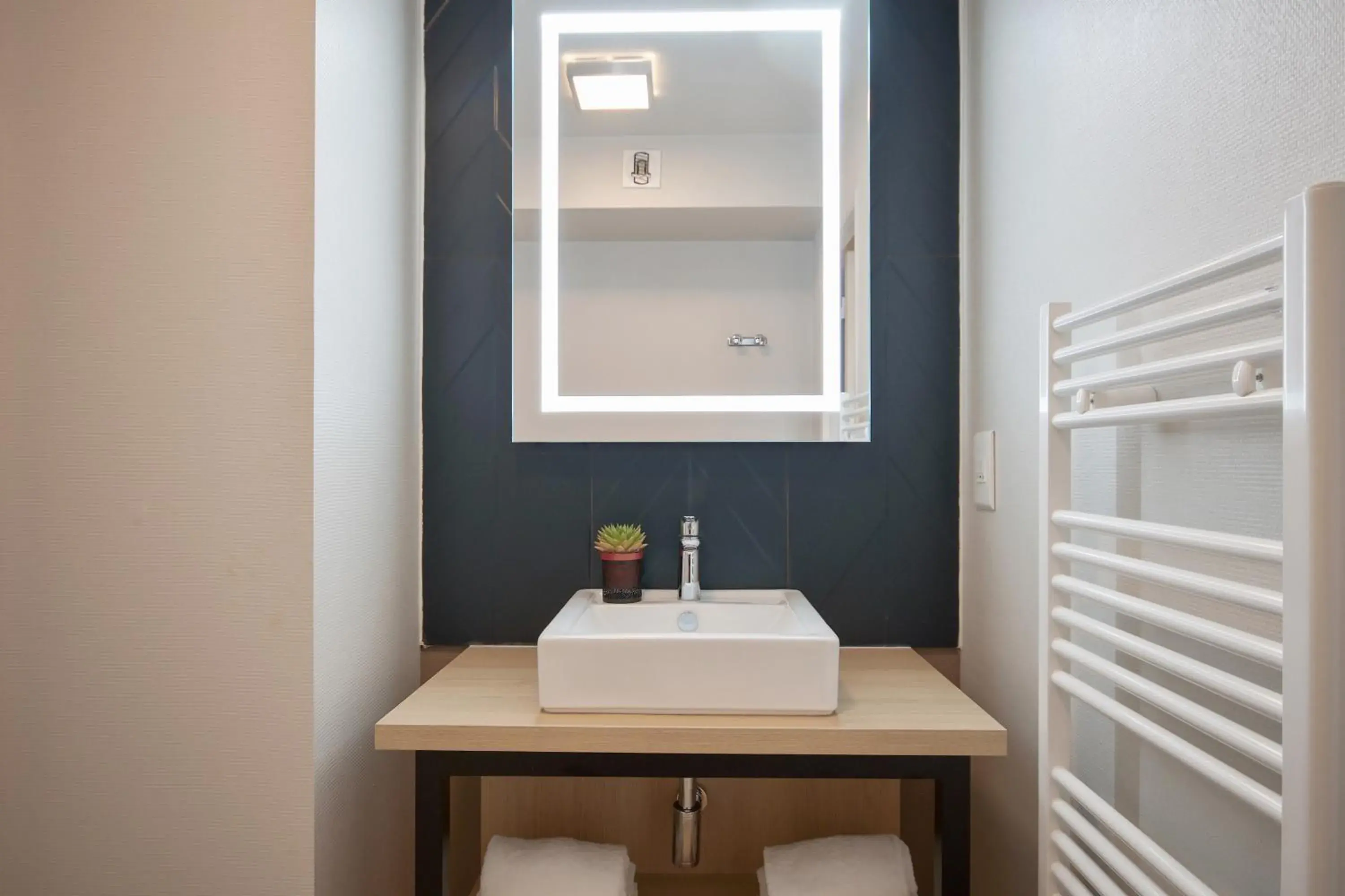 Bathroom in Appart'City Lille Grand Palais