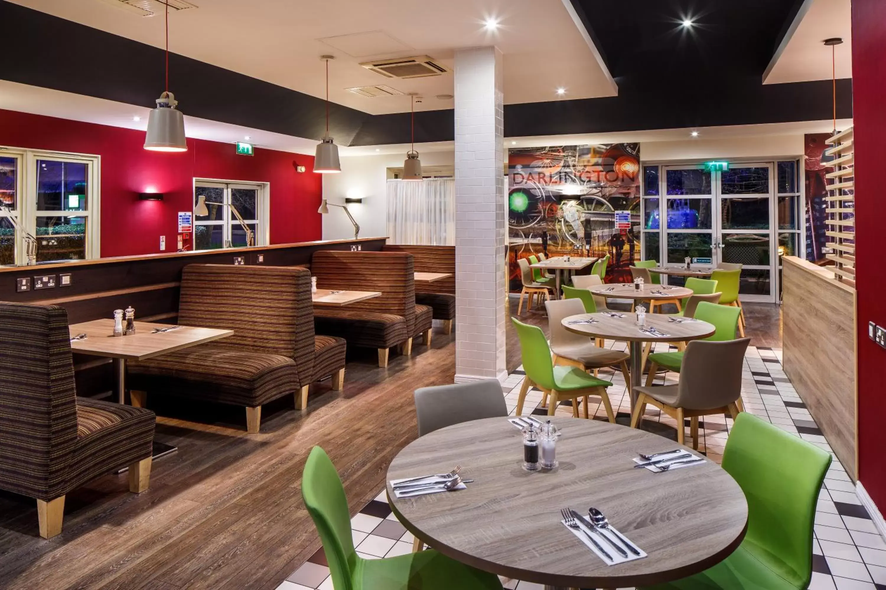 Restaurant/Places to Eat in Holiday Inn Darlington - NORTH A1M, JCT.59, an IHG Hotel