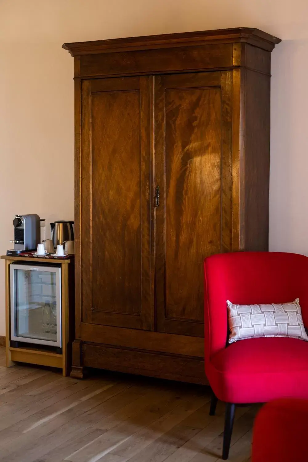 Decorative detail, Seating Area in Hotel La Maison Oppoca