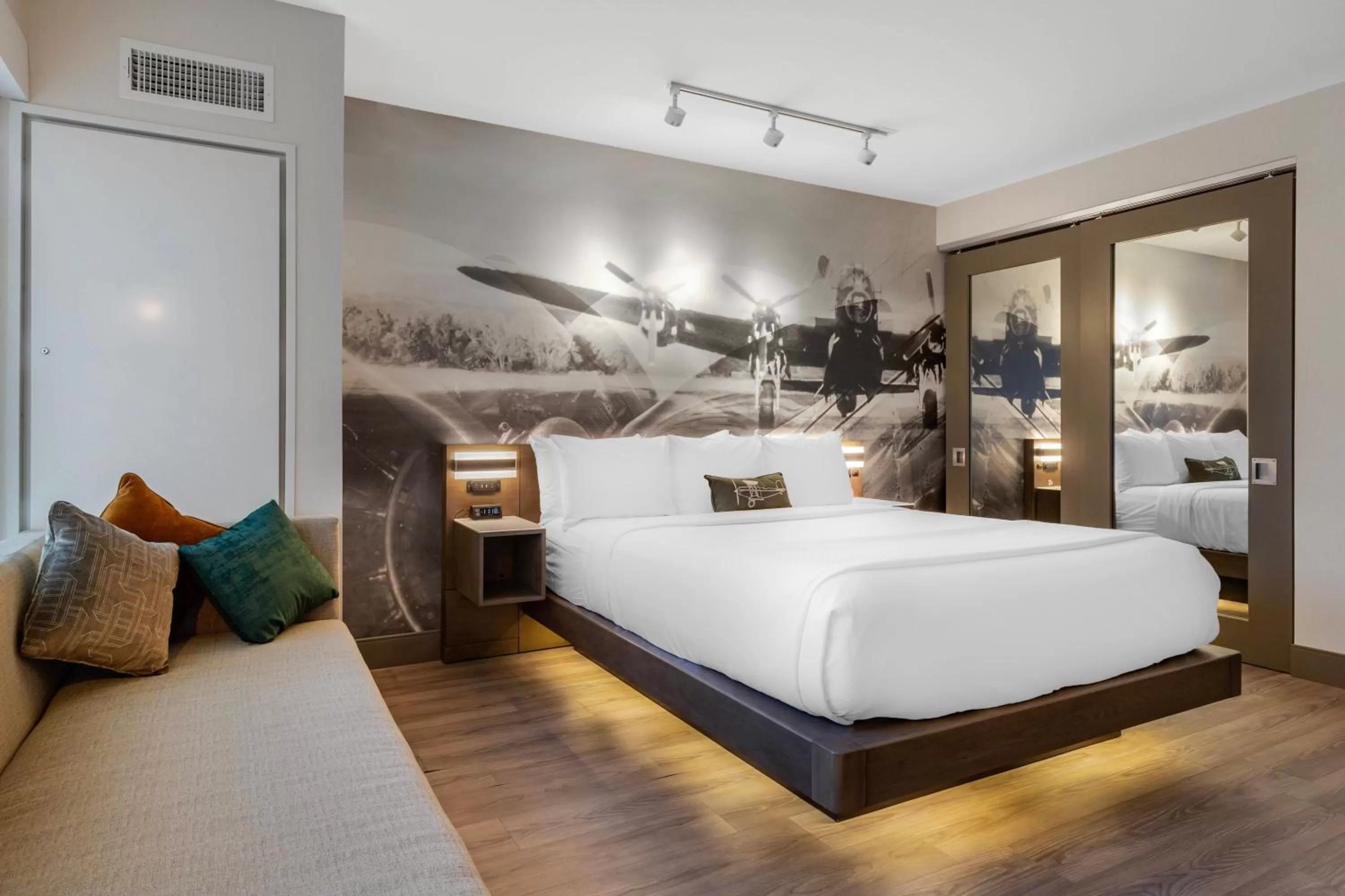 Bed in Cambria Hotel - Arundel Mills BWI Airport