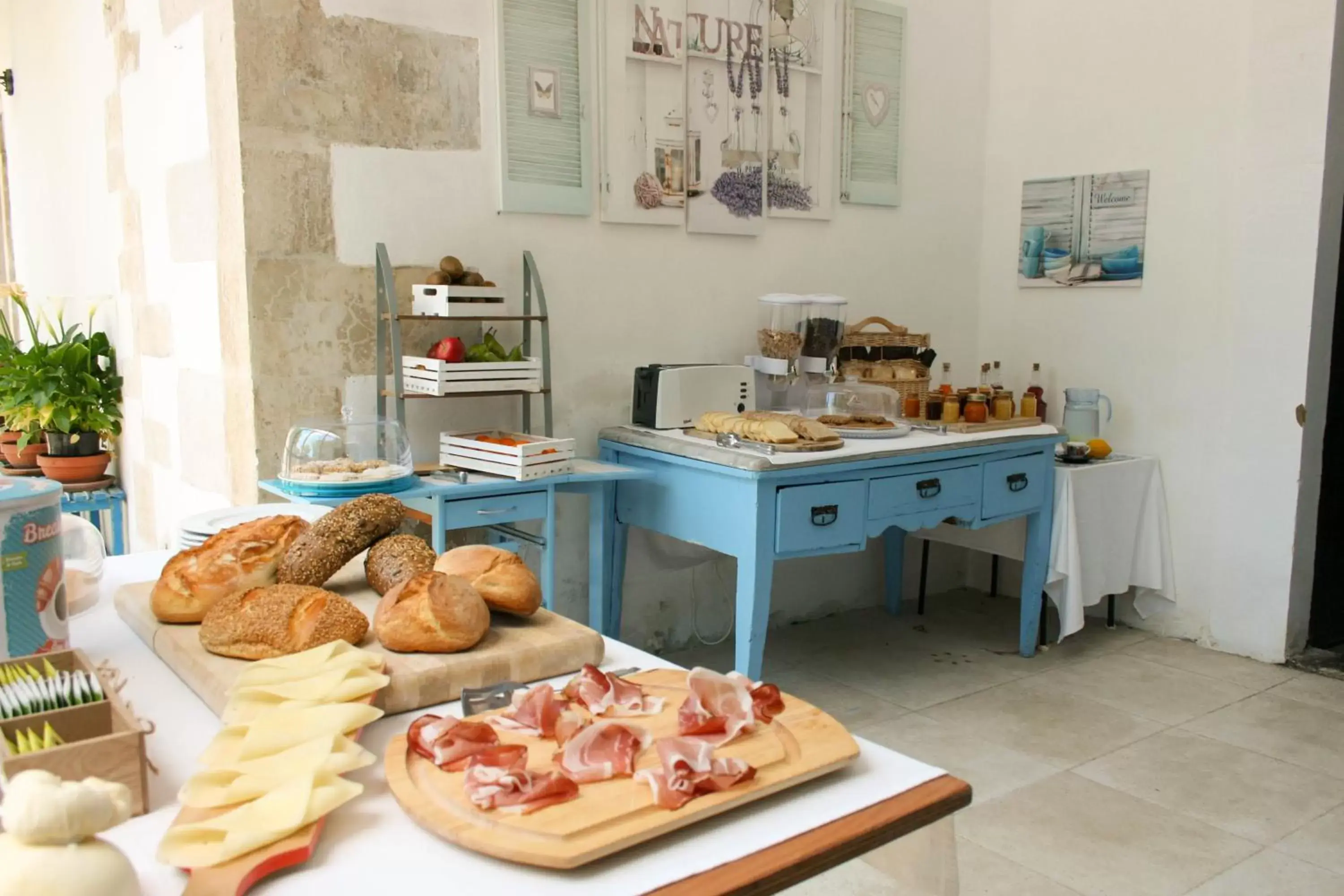 Continental breakfast, Breakfast in Residenza Donnafugata B&B