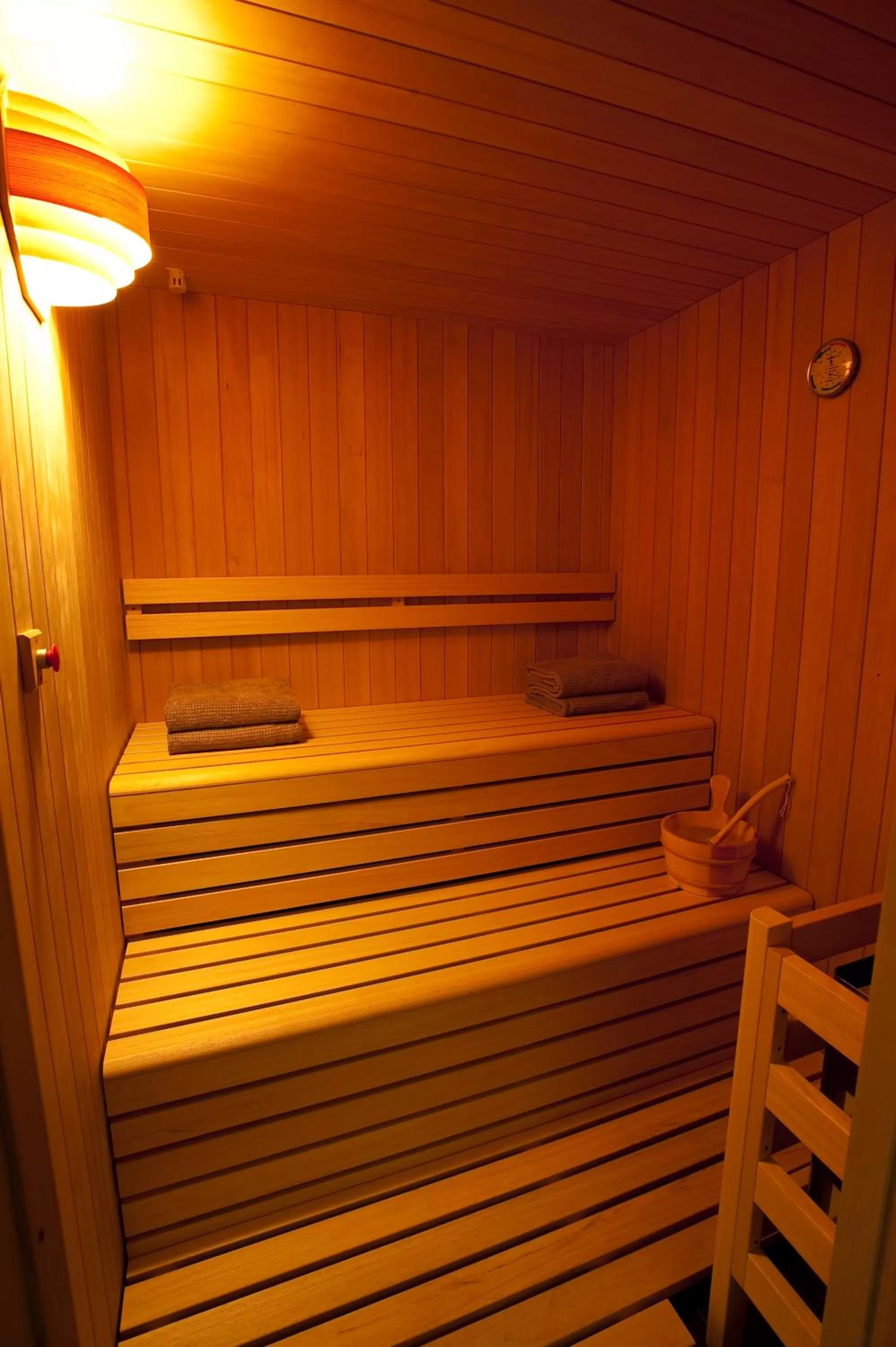 Sauna in Best Western Plus The Hub Hotel