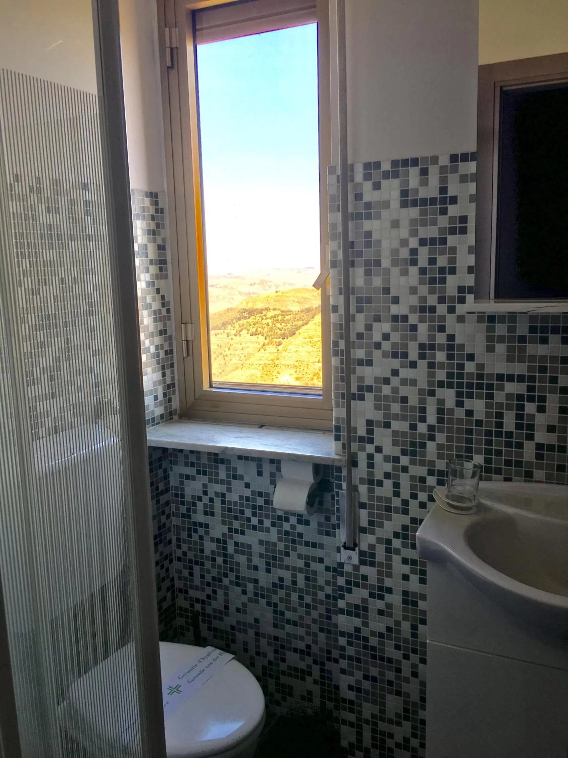 Photo of the whole room in Enna Inn Centro