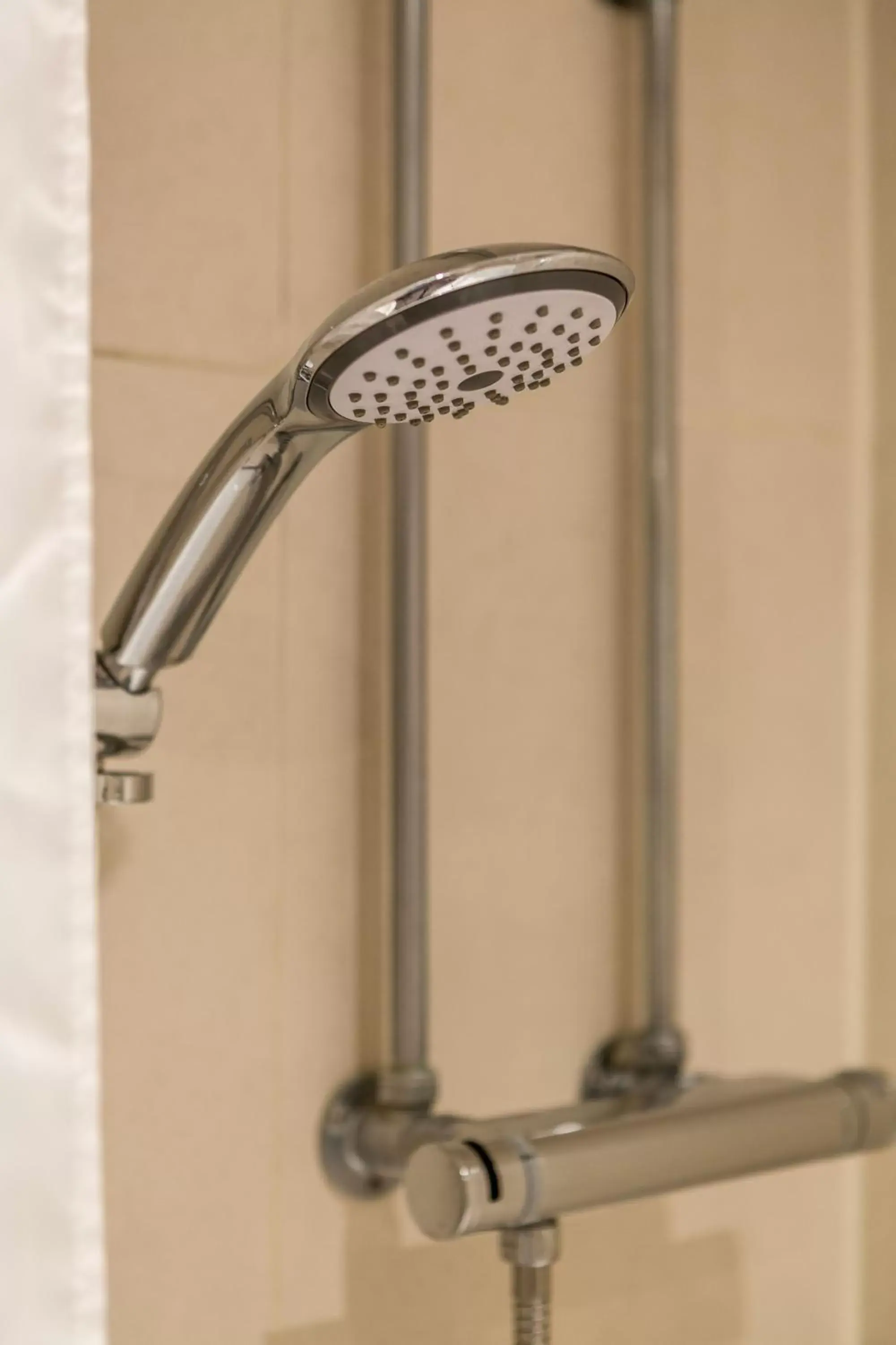 Bathroom in Abbey Fields By Chef & Brewer Collection