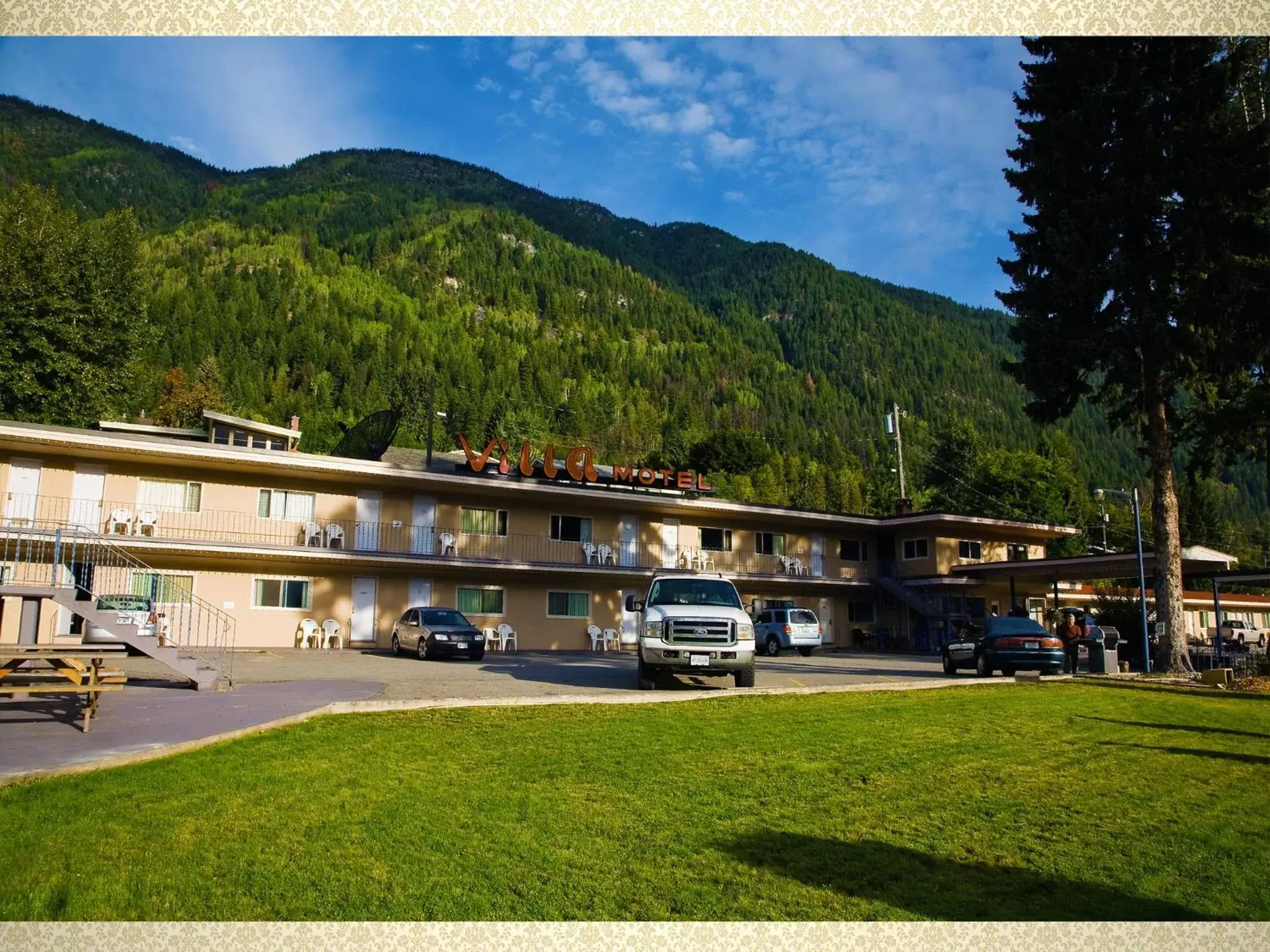 Facade/entrance, Property Building in Villa Motel