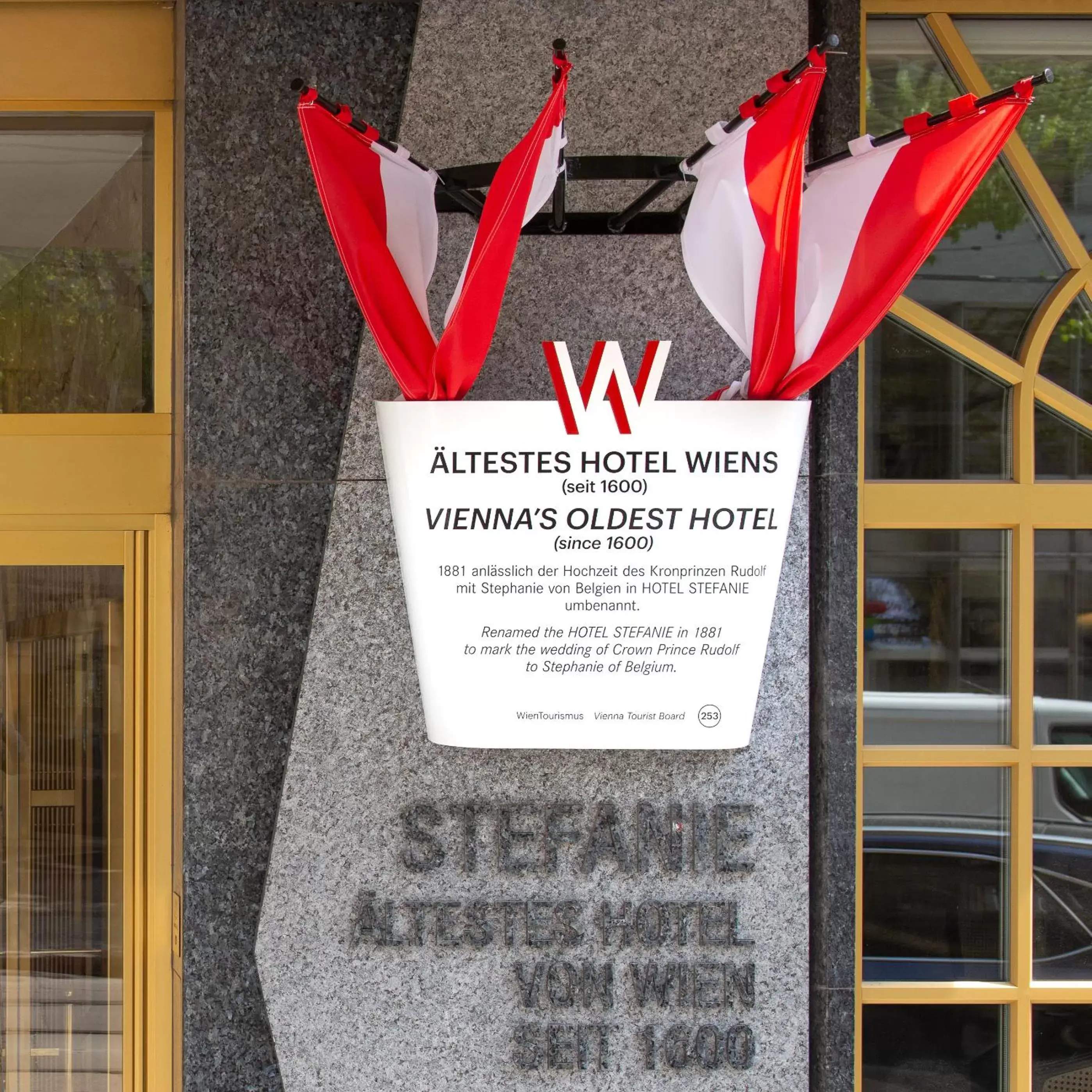 Facade/entrance in Hotel Stefanie