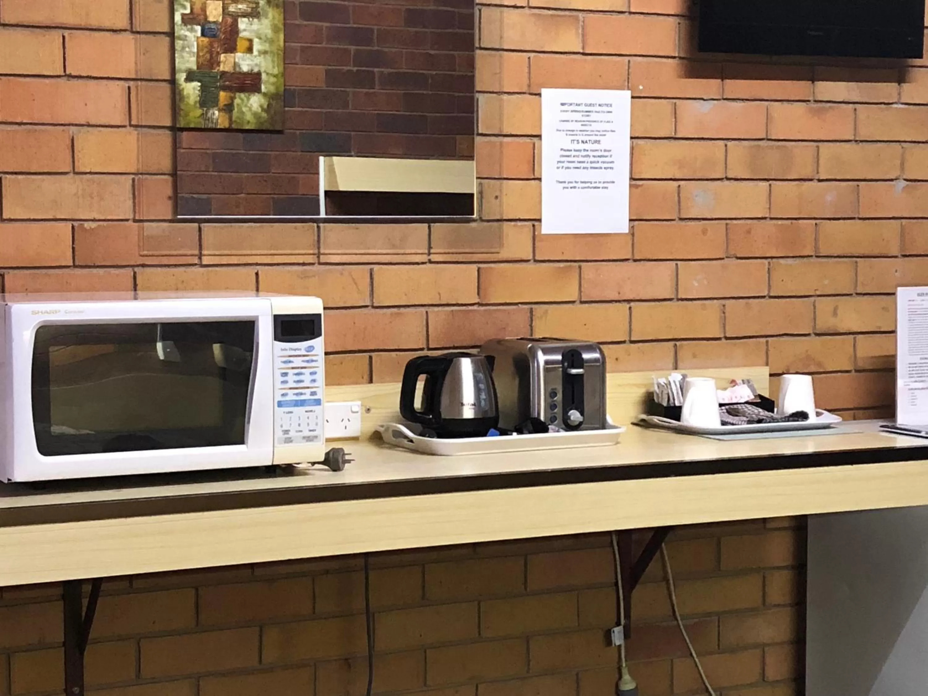 Coffee/tea facilities in Glen Innes Lodge Motel