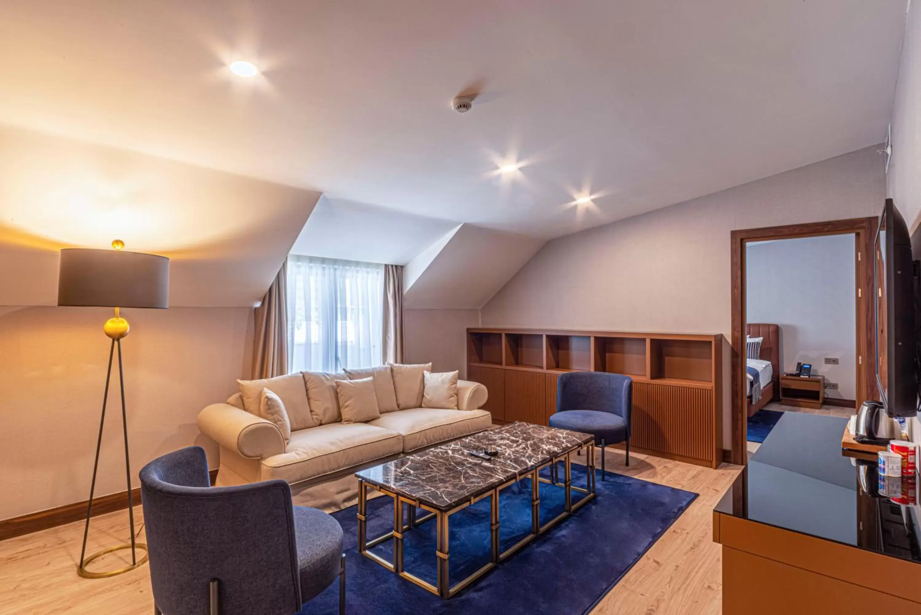 Living room, Seating Area in TRYP By Wyndham Istanbul Sisli Hotel
