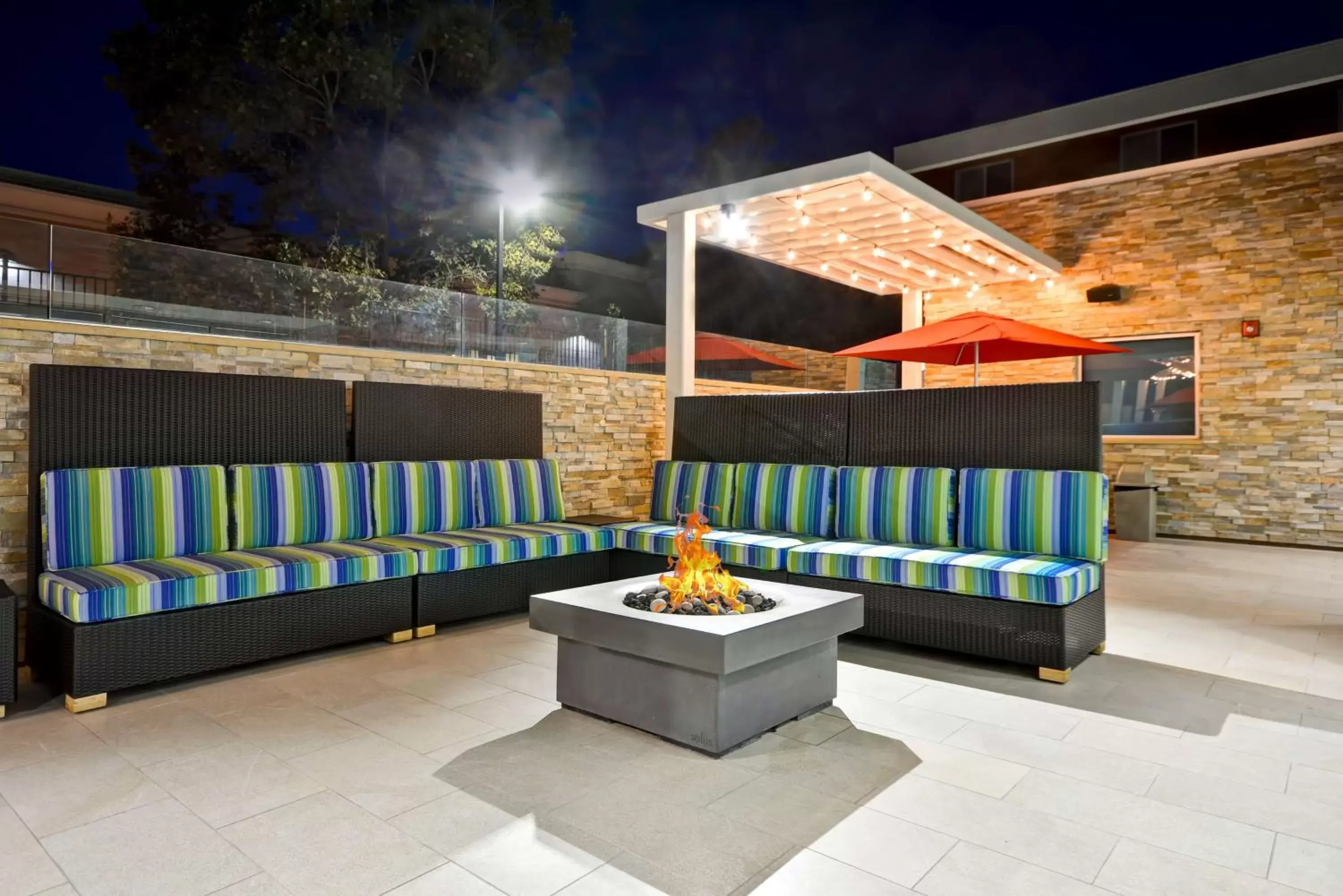 Patio in Home2 Suites By Hilton Livermore