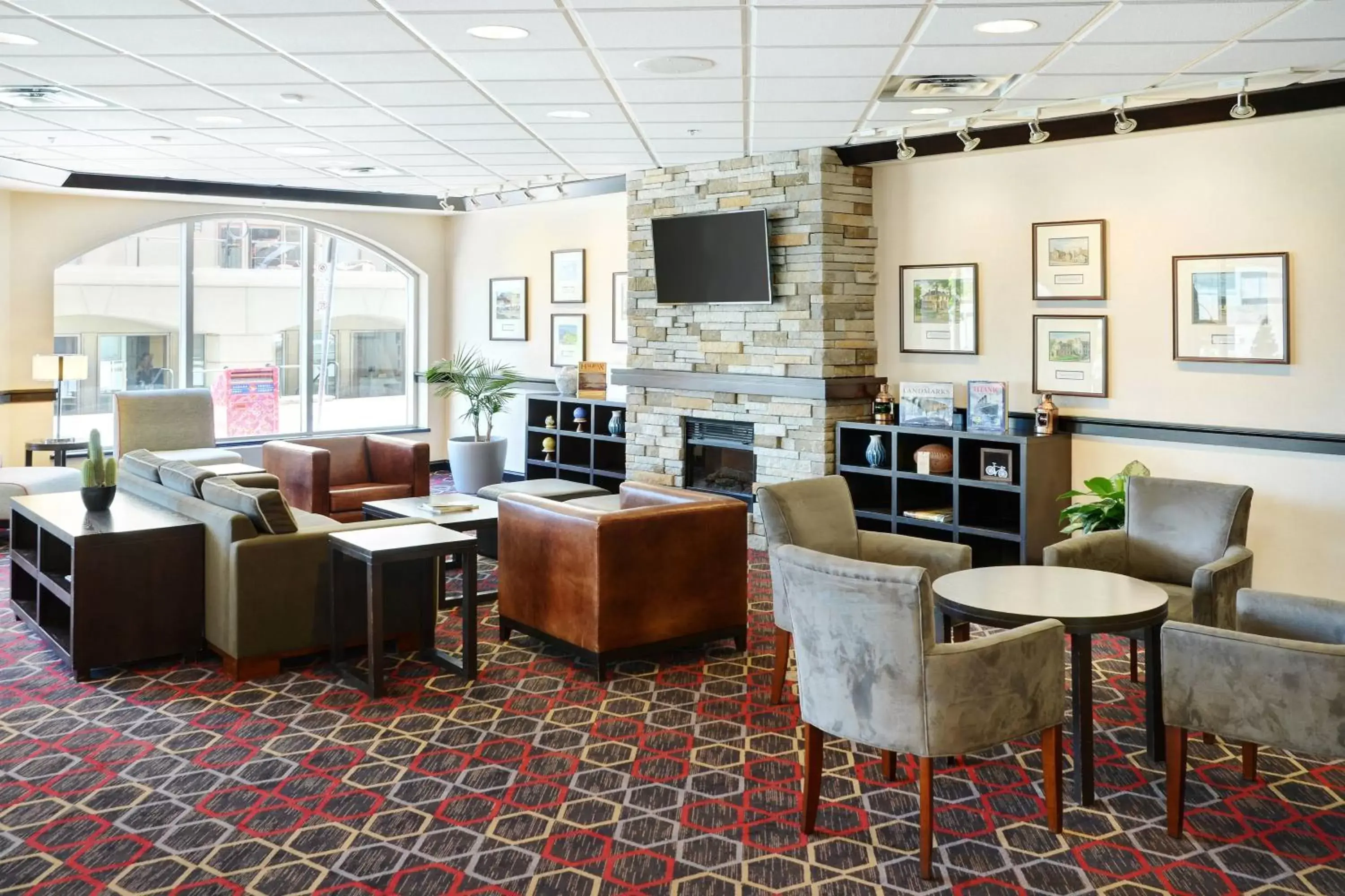 Lobby or reception, Lounge/Bar in Four Points by Sheraton Halifax