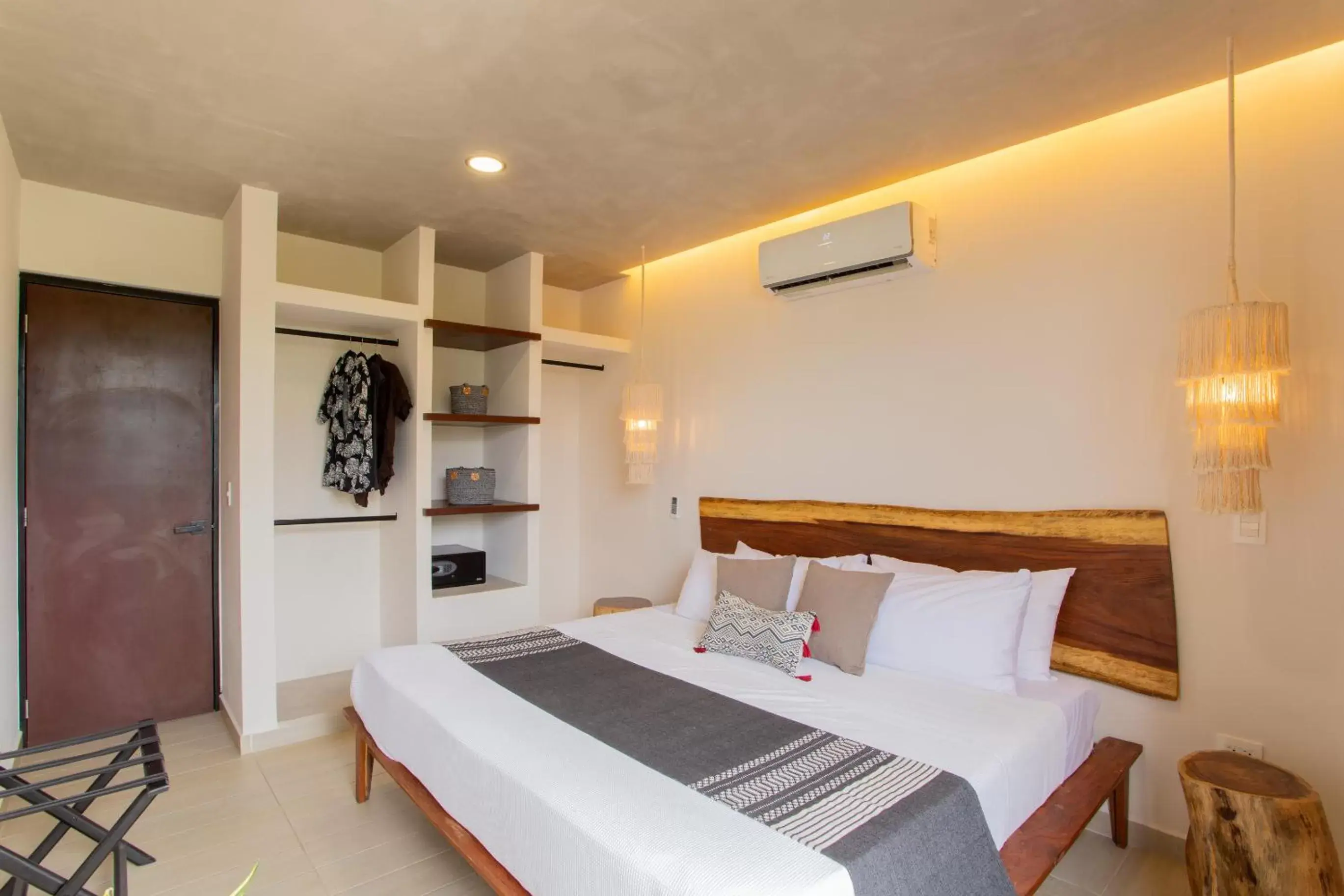 Bedroom, Bed in Luxury Condos Macondo Tulum