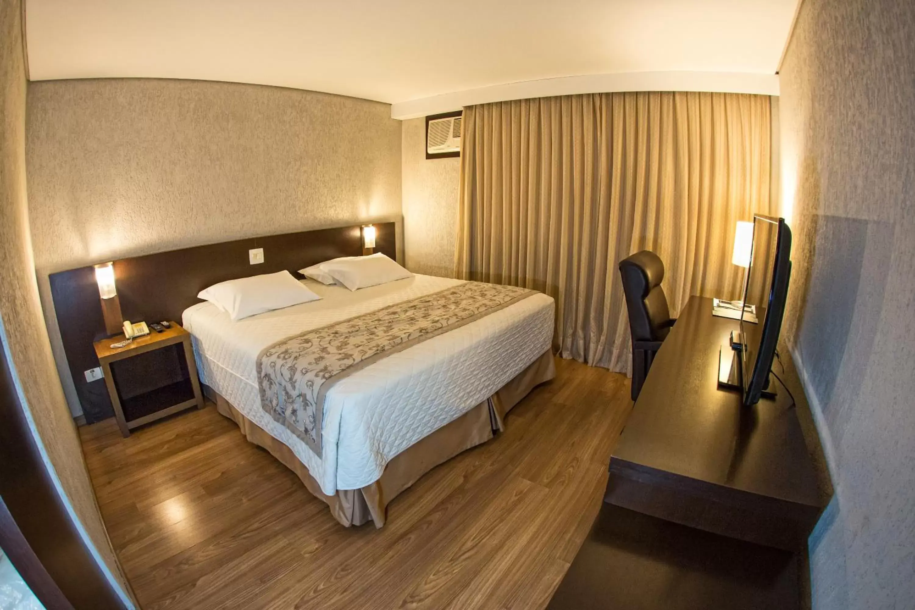 Bed in Hotel Campo Largo Comfort Bed in Hotel Campo Largo Comfort