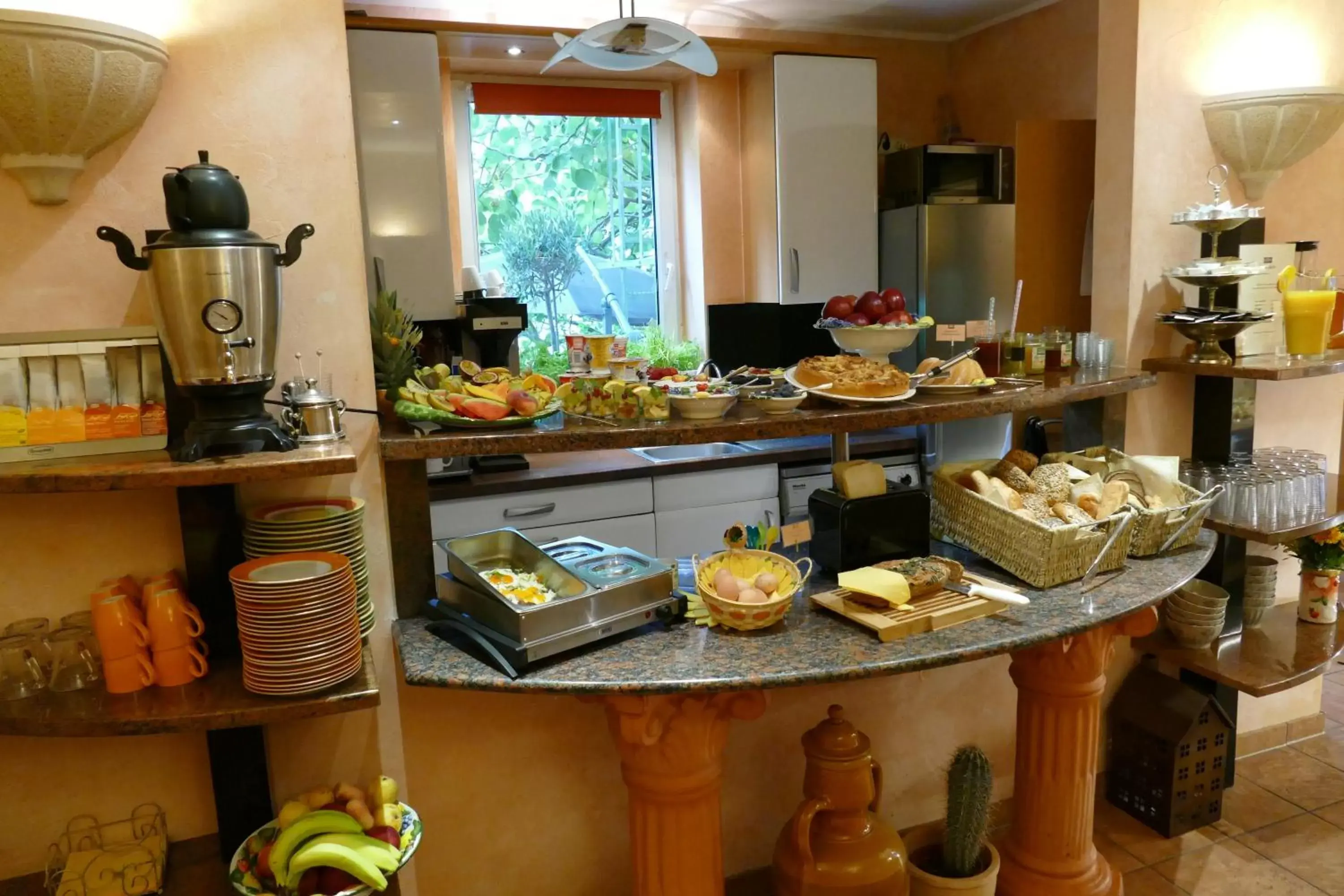 Food, Kitchen/Kitchenette in Hotel La Principessa