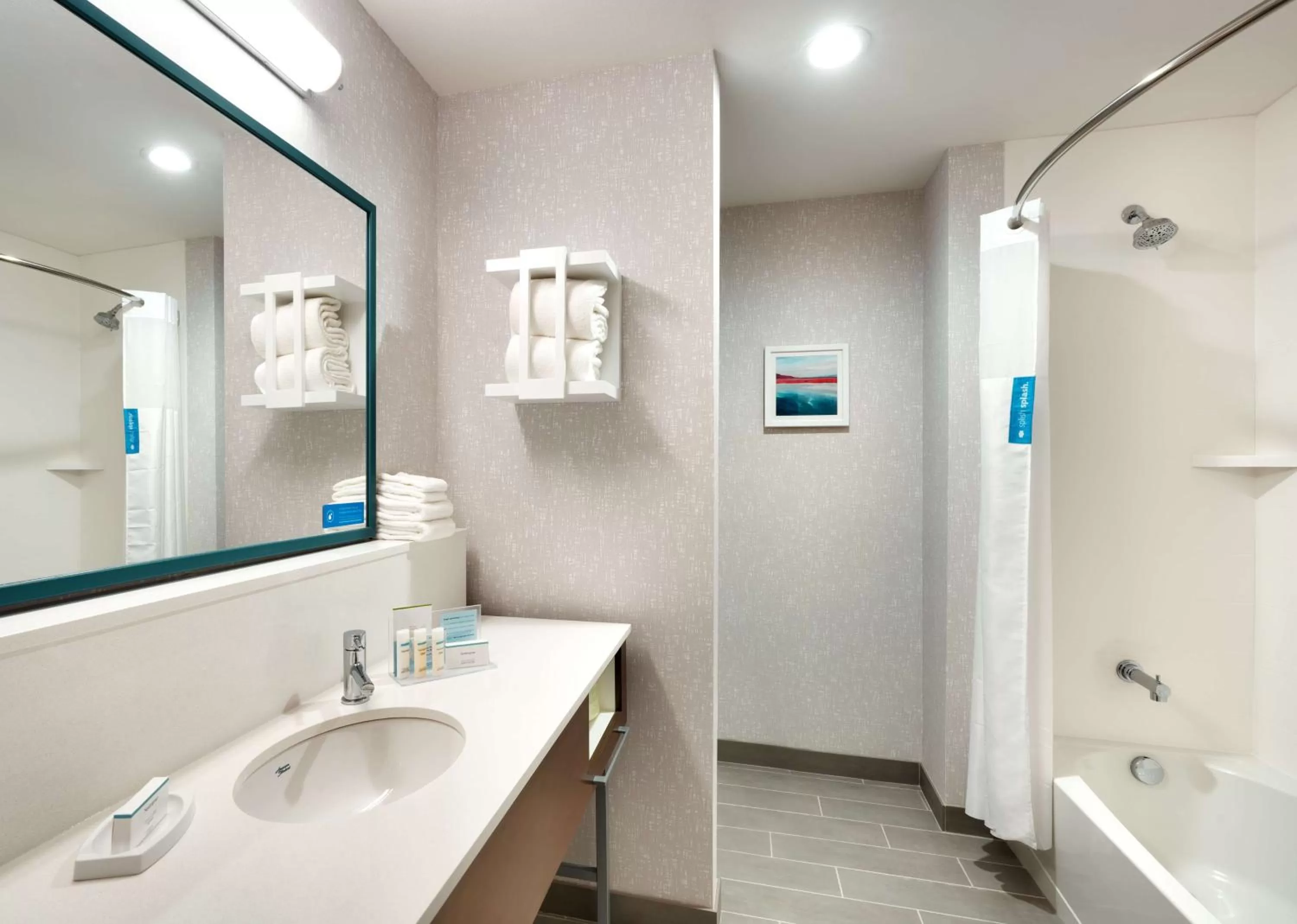 Bathroom in Hampton Inn Draper Salt Lake City, Ut