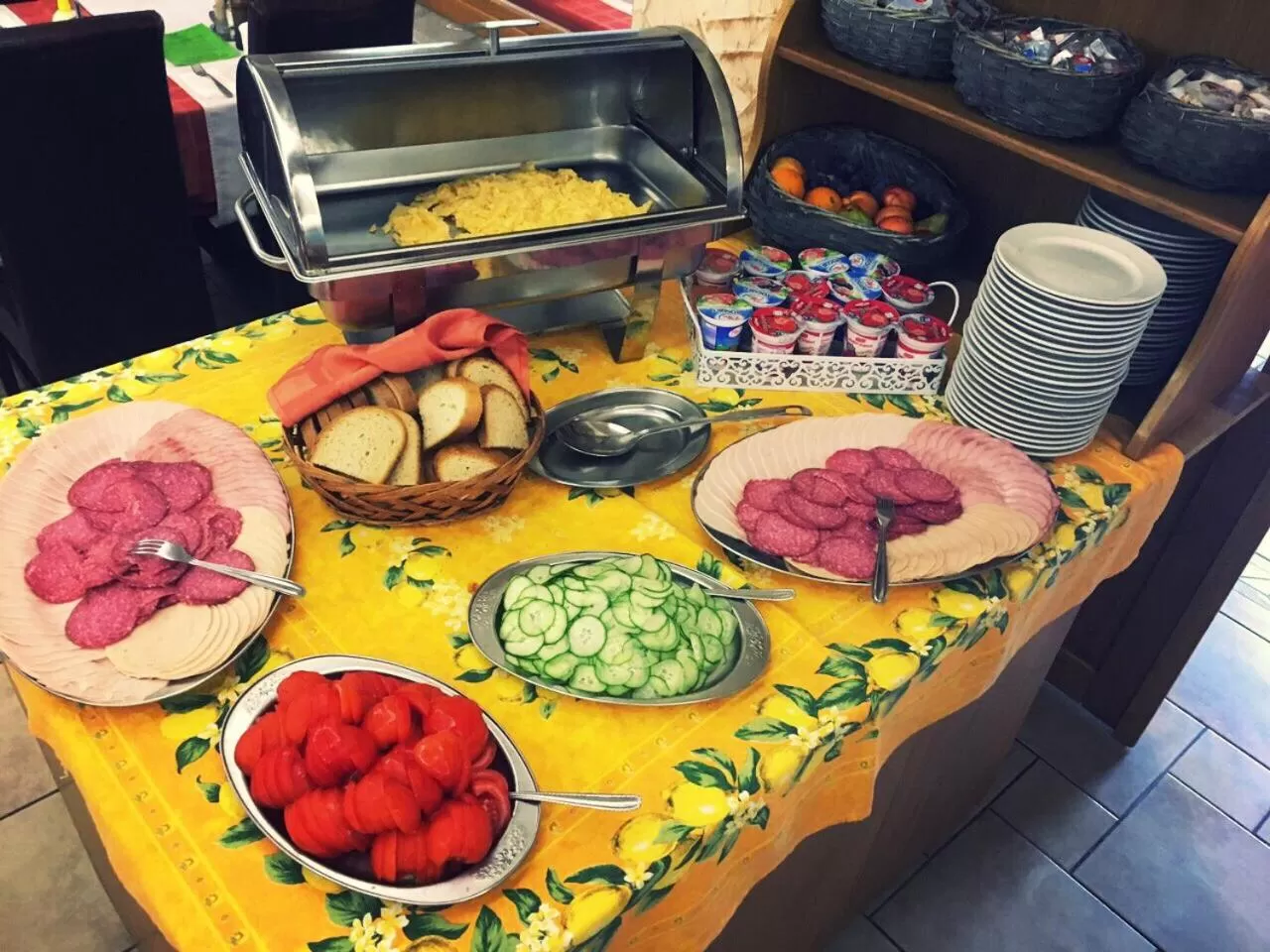 Restaurant/places to eat in Hotel Zéta