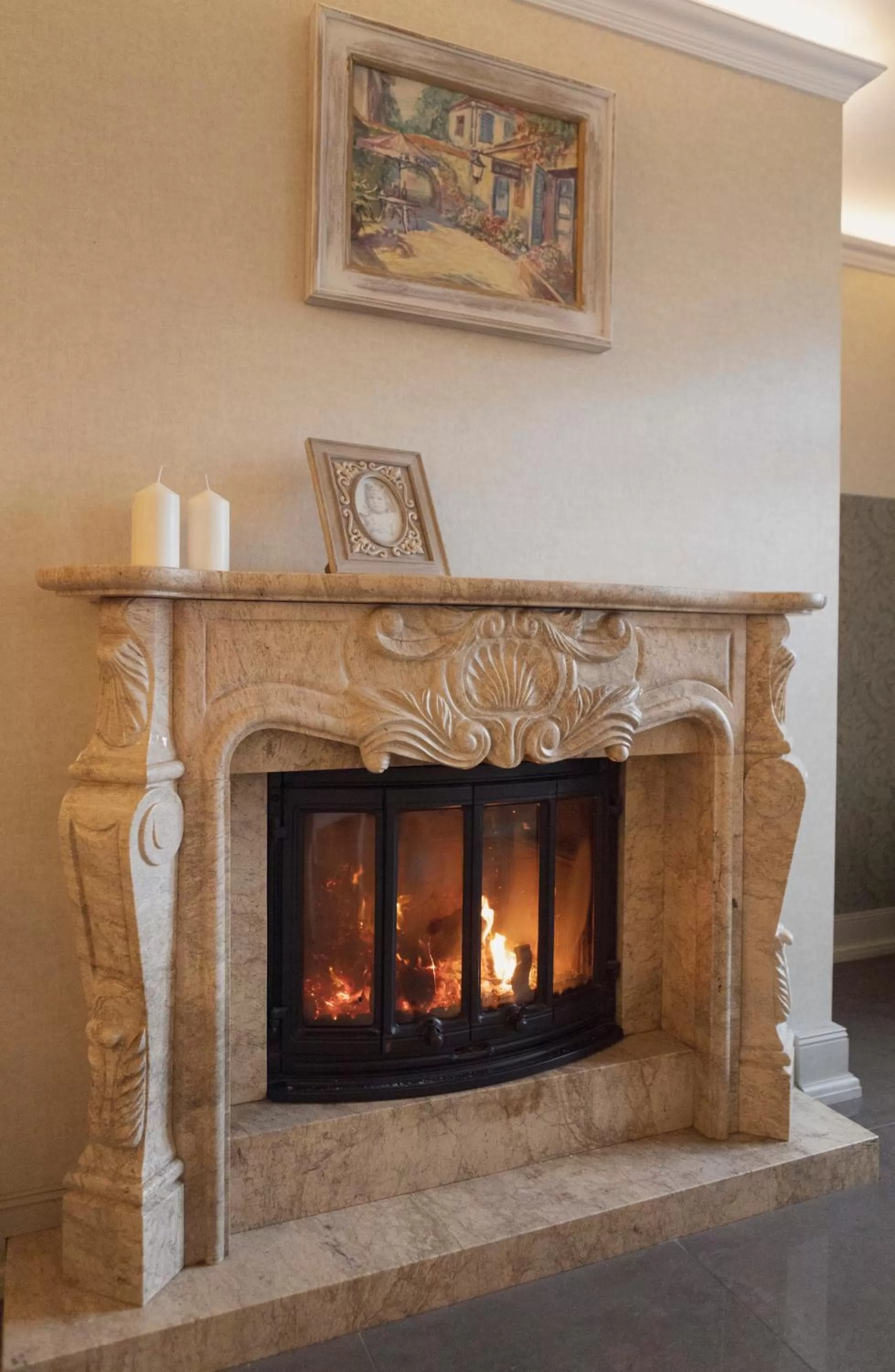 flat iron in Hotel Adler