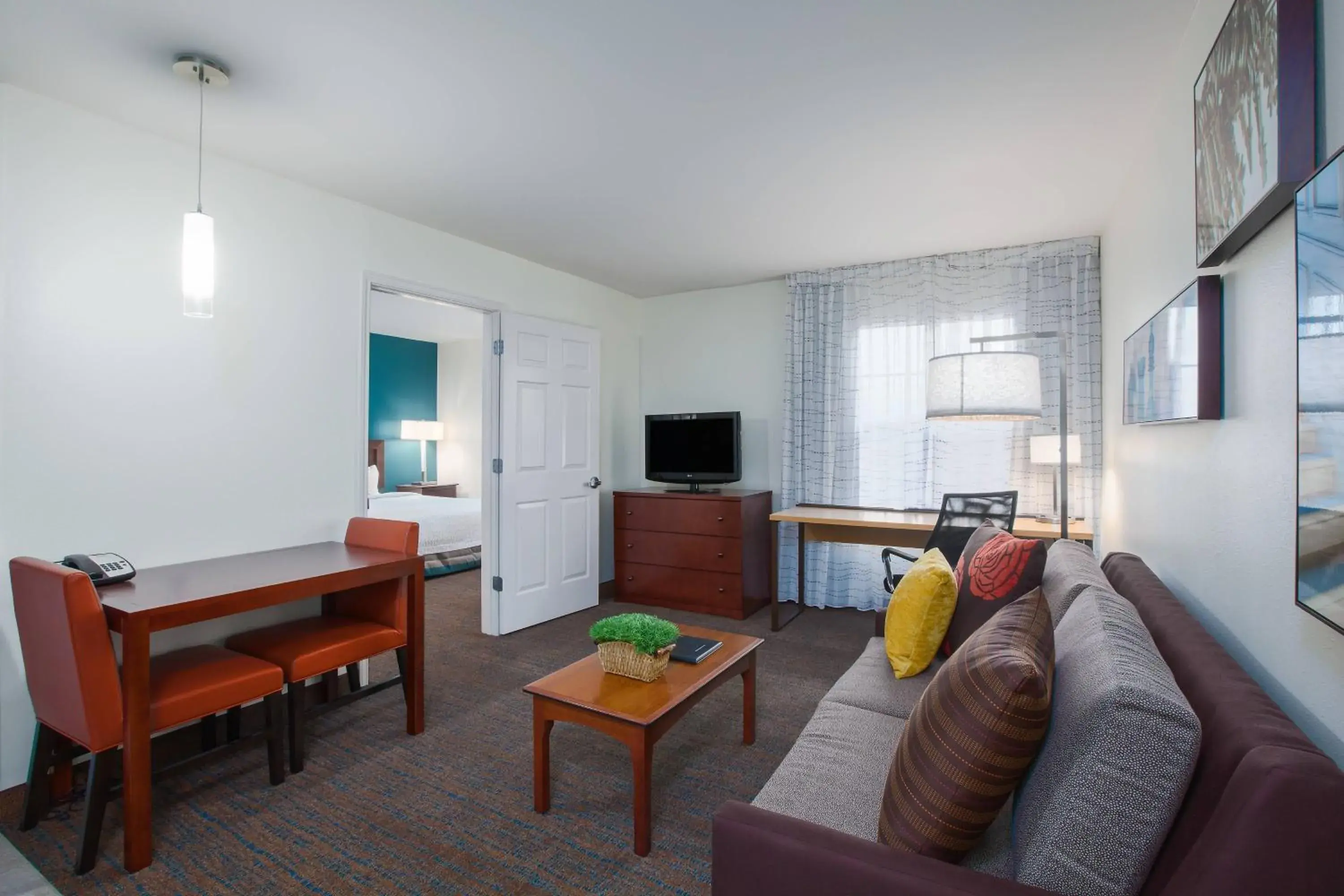 Bedroom, Seating Area in Residence Inn by Marriott Laredo Del Mar