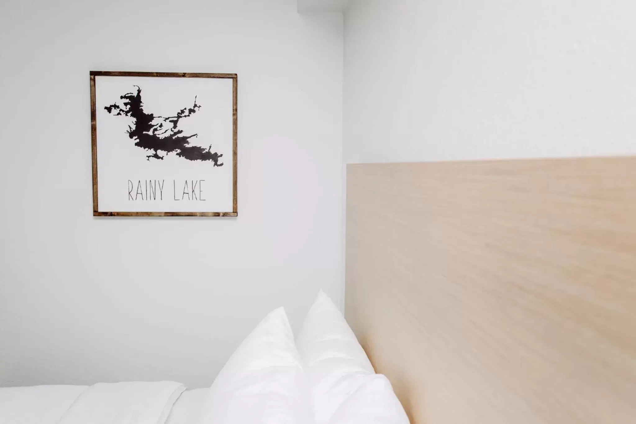 Bed in La Place Rendez-Vous Hotel