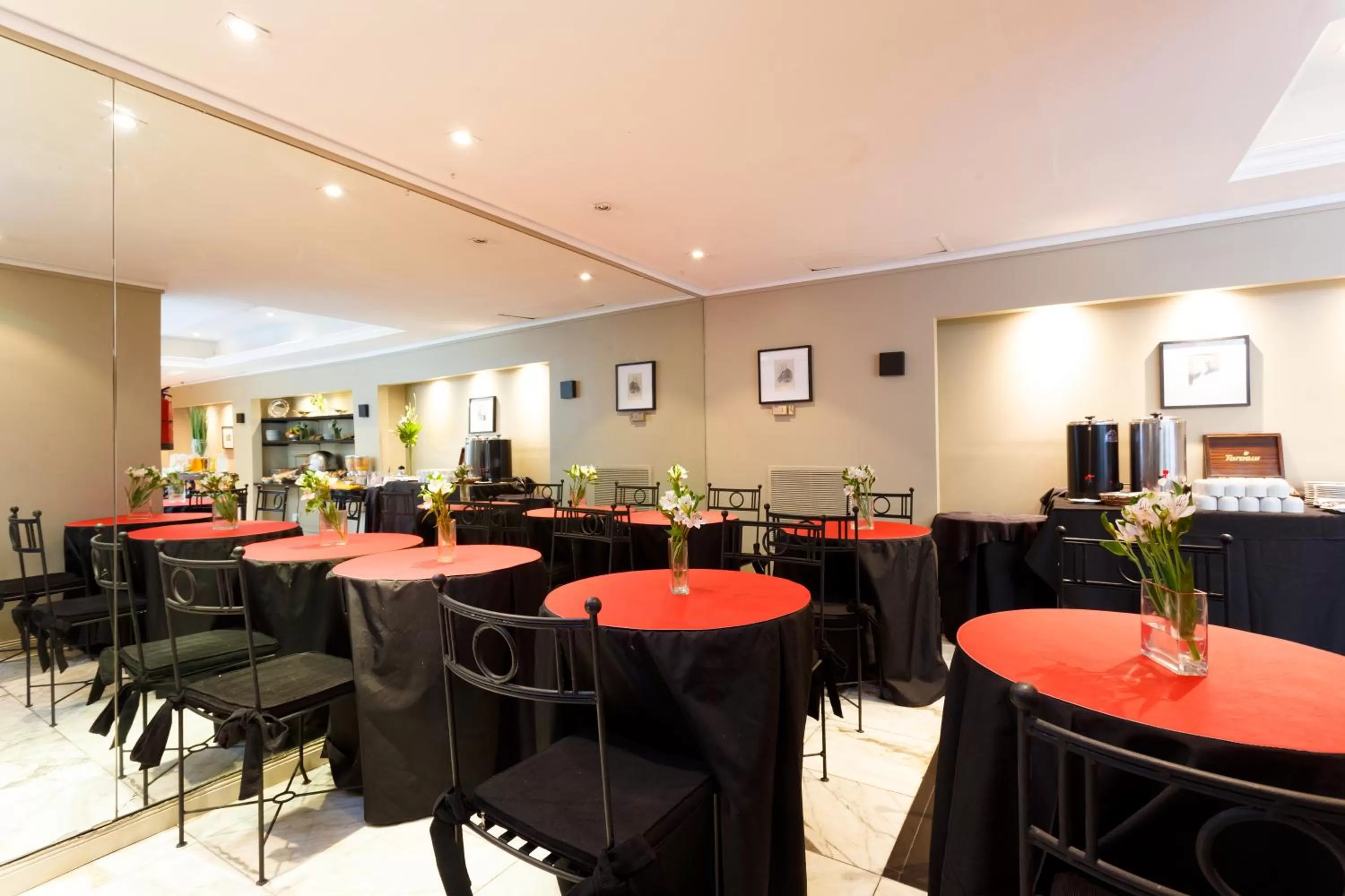 Dining area, Restaurant/Places to Eat in Le Cinque Lusso Recoleta