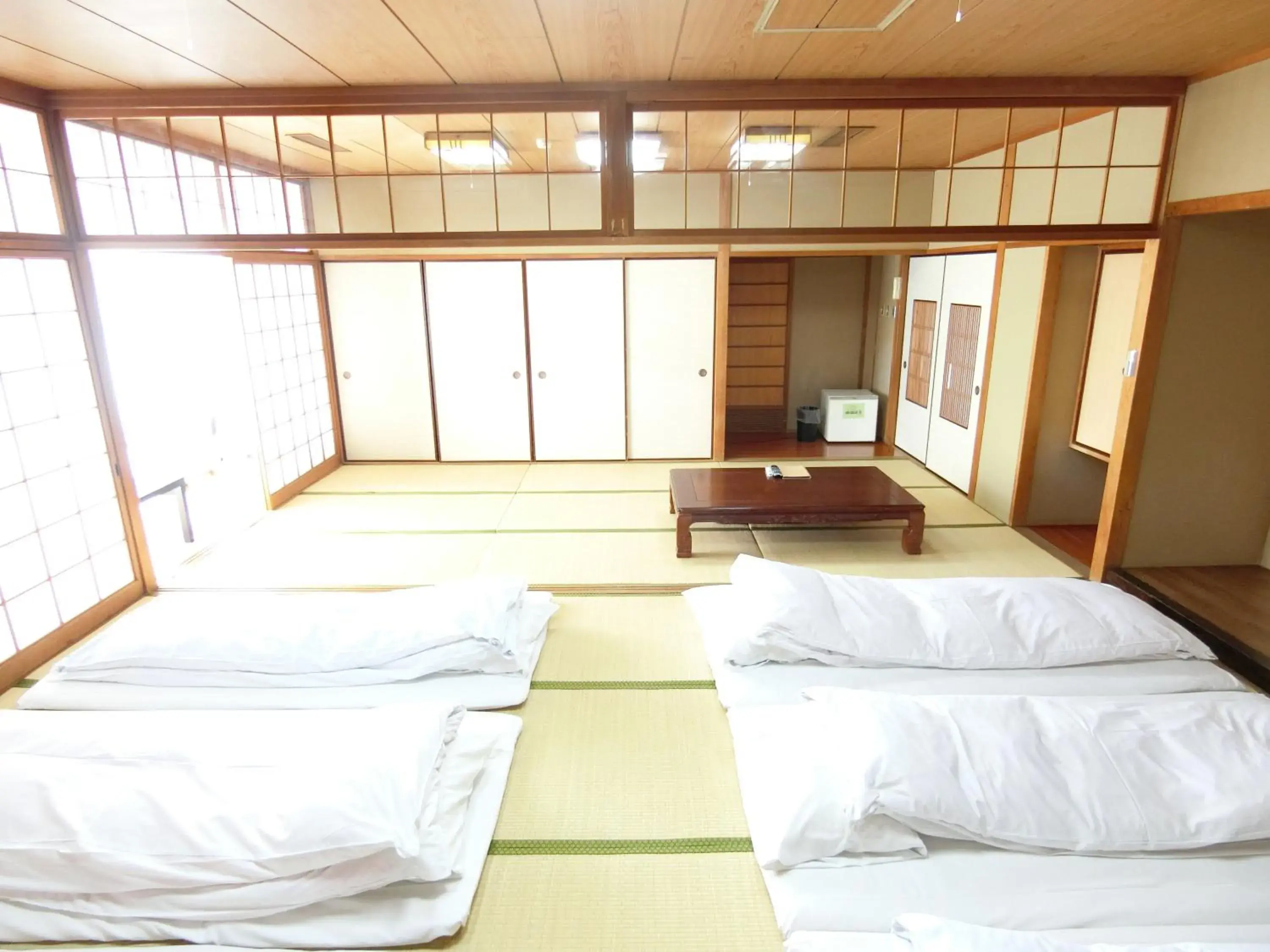 Photo of the whole room in Ryokan Nogami Honkan