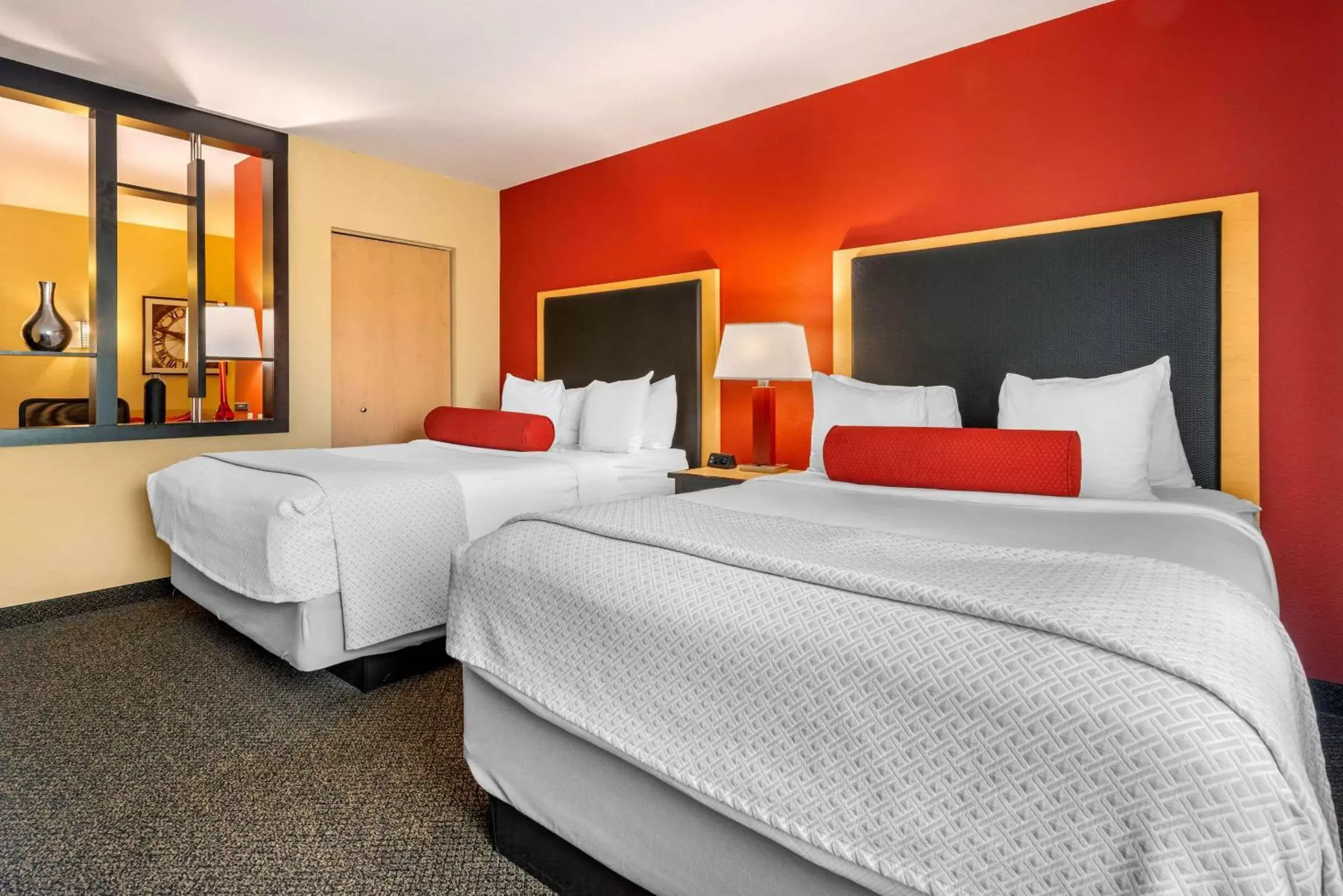 Bed in Cambria Hotel Ft Lauderdale, Airport South & Cruise Port