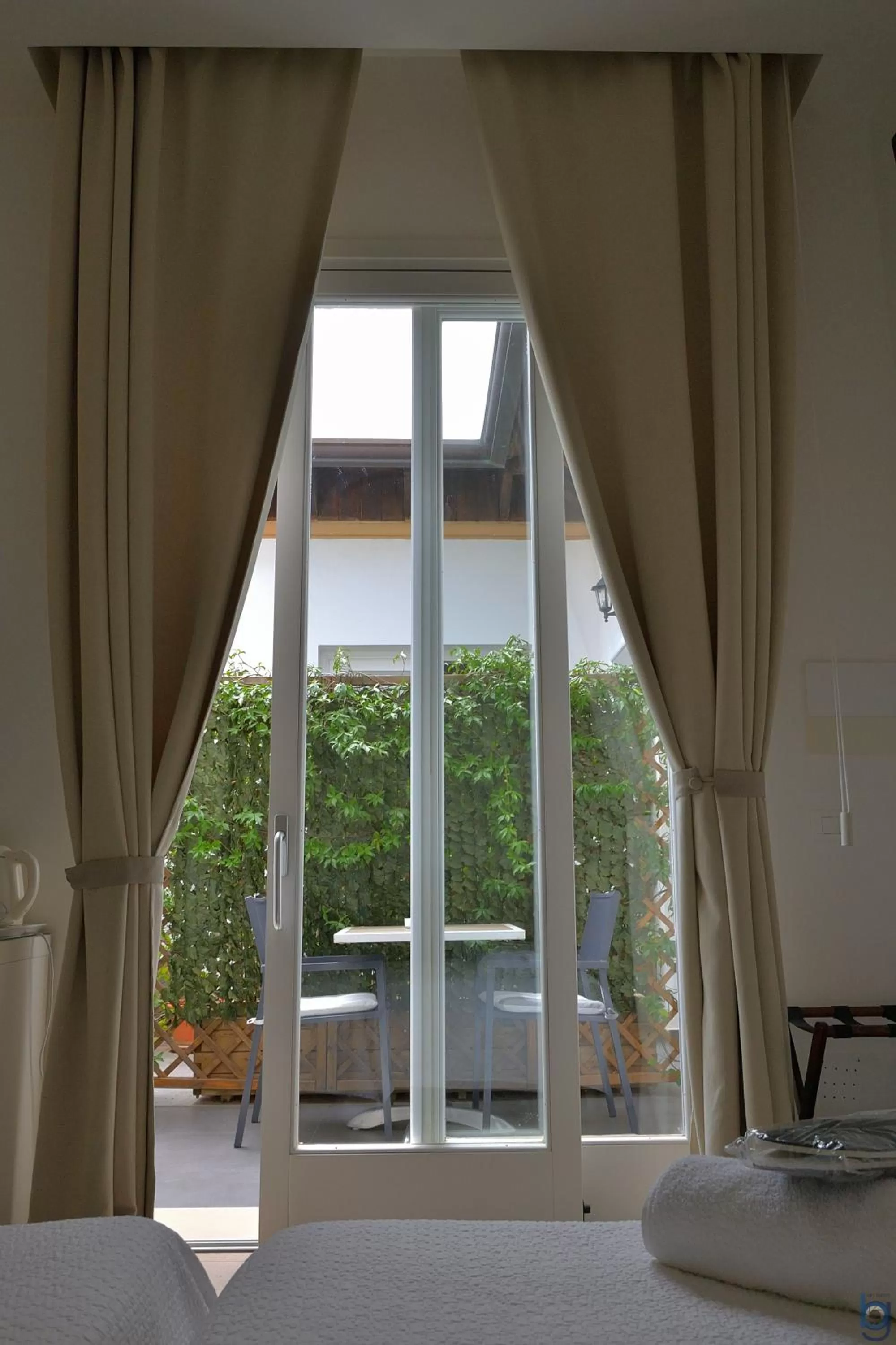 Balcony/Terrace, Bed in B&b Mondello Resort