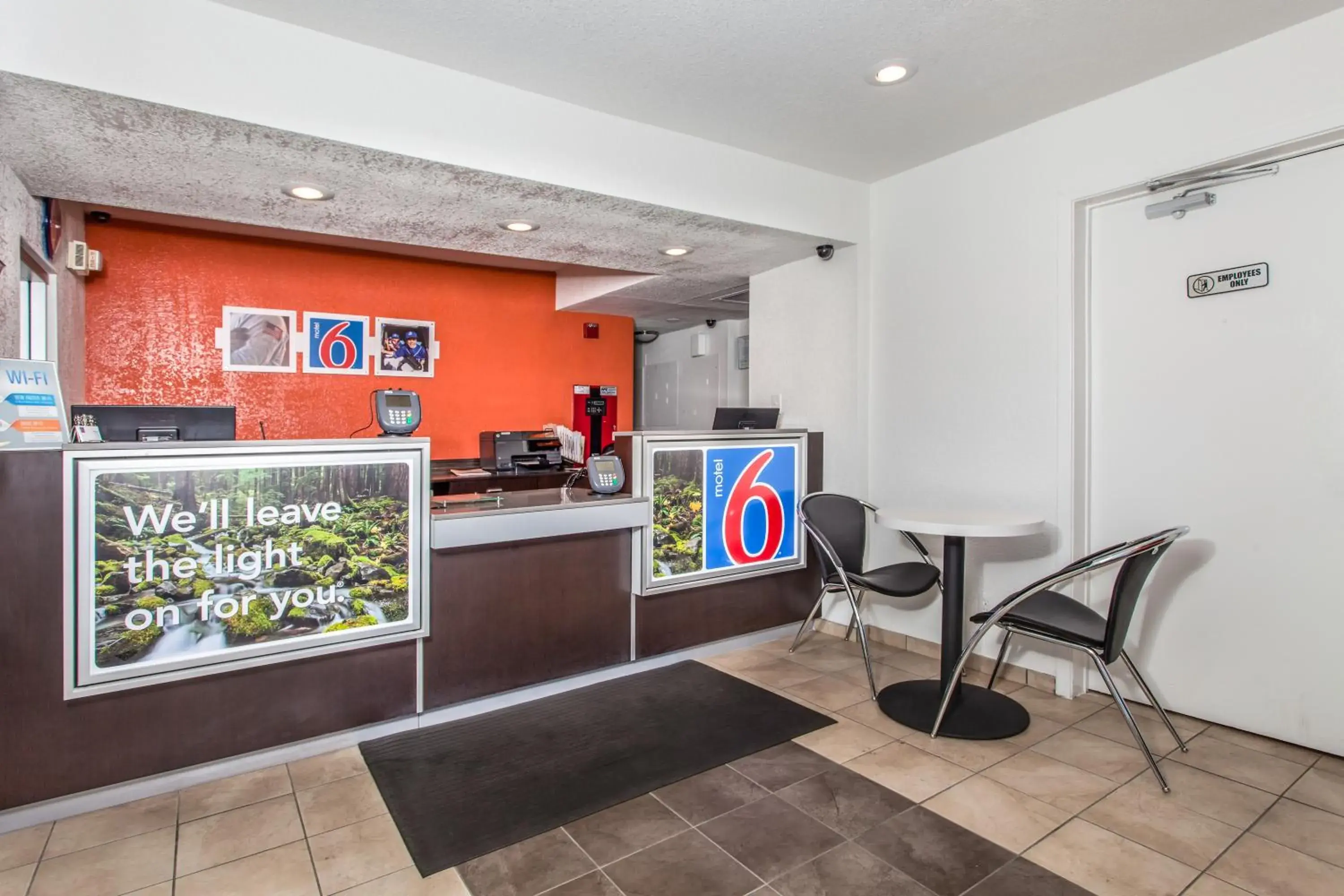 Lobby or reception in Motel 6-Vacaville, CA Lobby or reception in Motel 6-Vacaville, CA