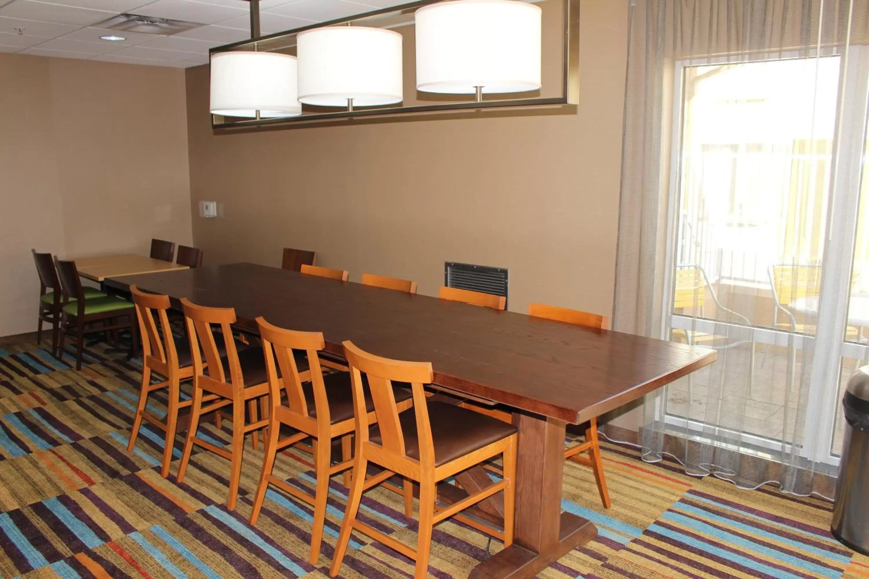 Restaurant/places to eat, Dining Area in Fairfield Inn & Suites Kansas City Liberty