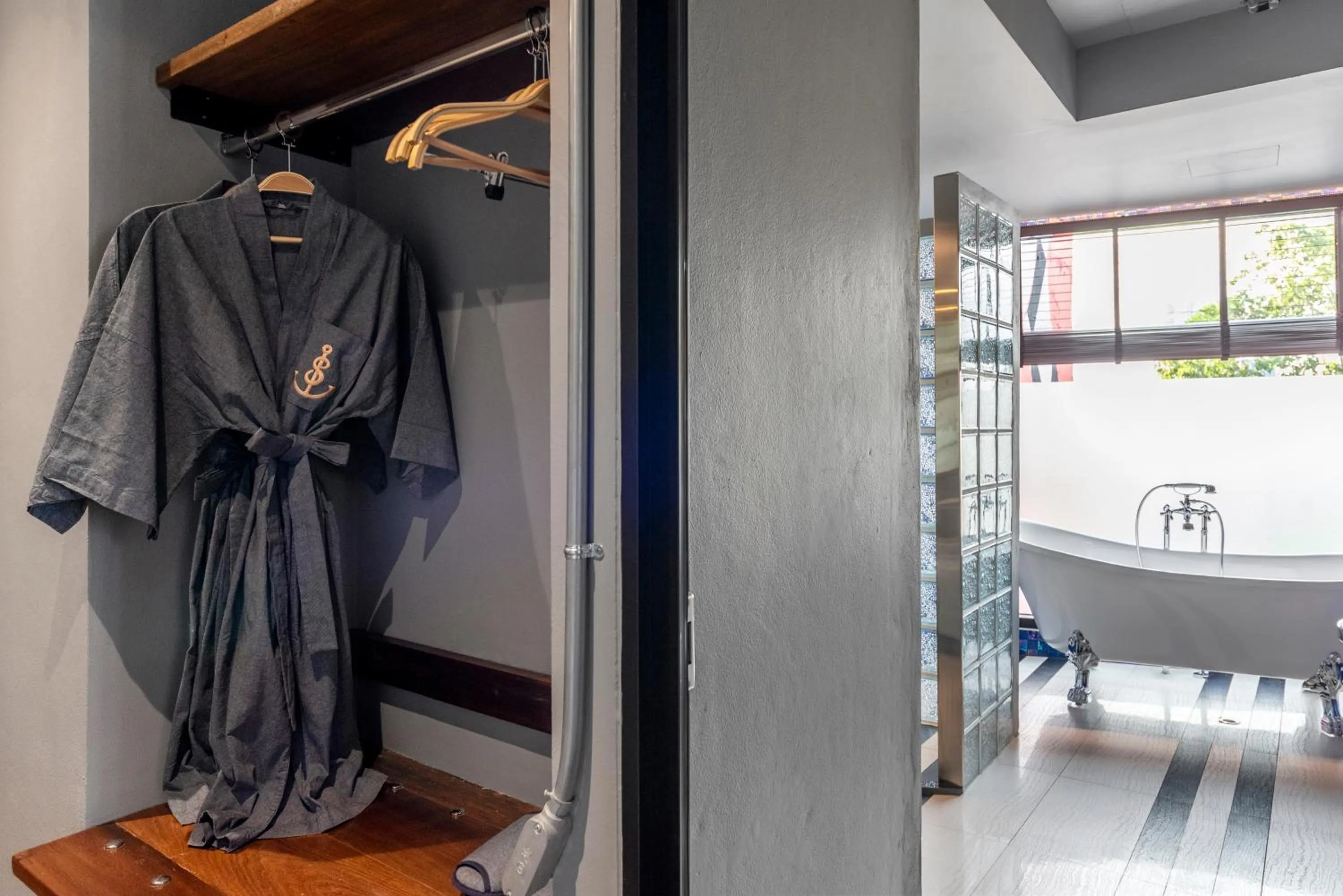 Shower in MeStyle Museum Hotel