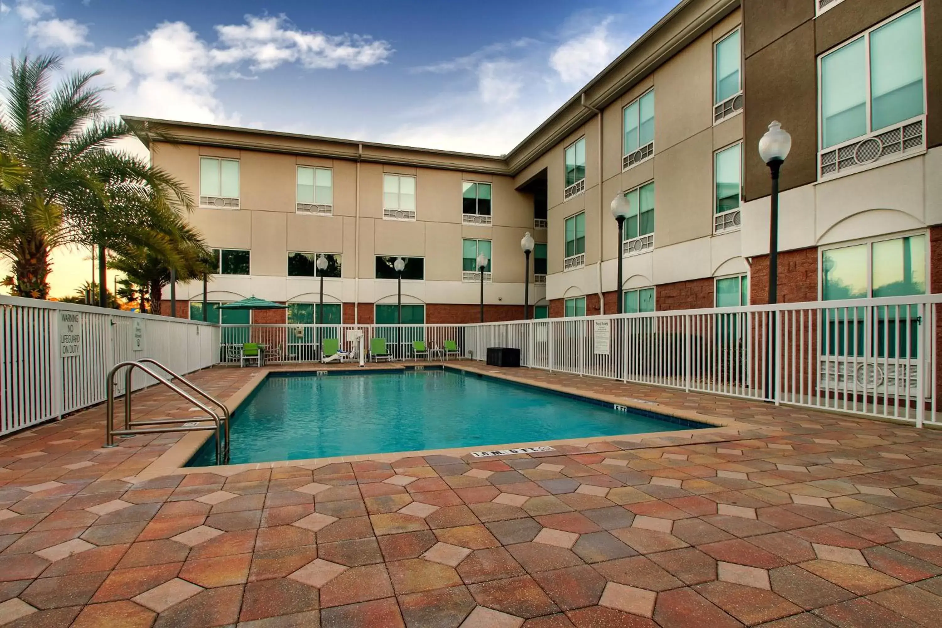 Swimming Pool in Holiday Inn Express Hotel & Suites Jacksonville North-Fernandina, an IHG Hotel