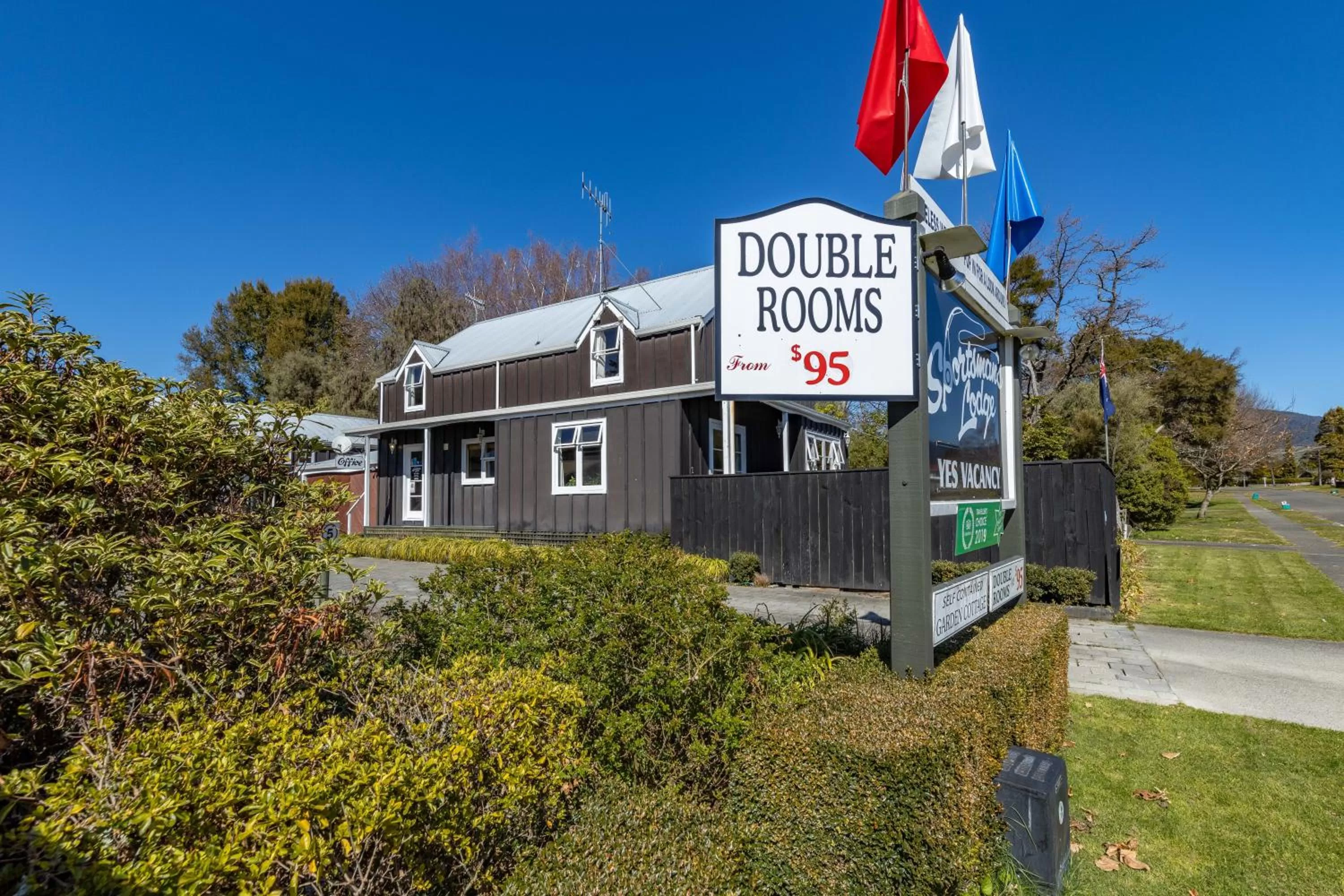 Property building in Sportsmans Lodge Turangi