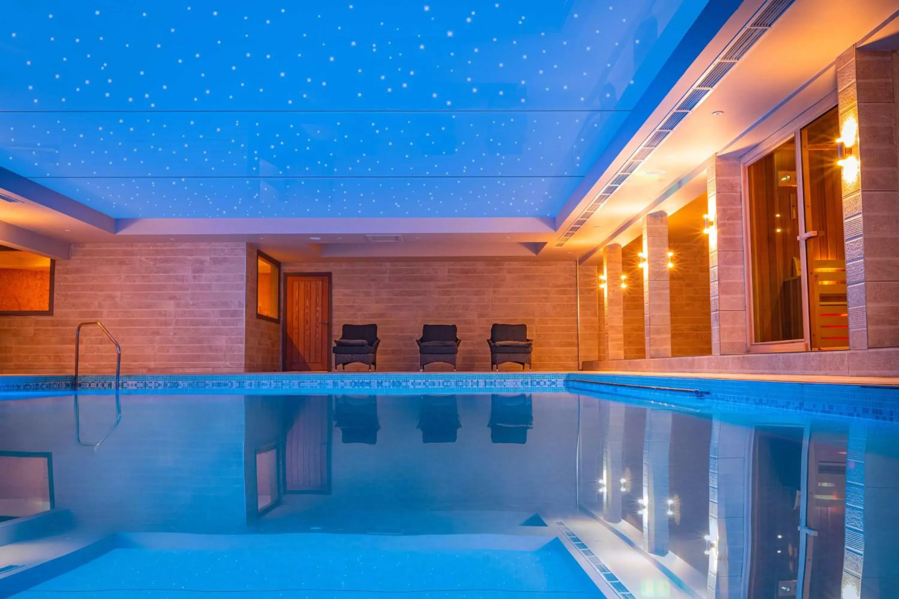 Pool view, Swimming Pool in DoubleTree by Hilton Harrogate Majestic Hotel & Spa