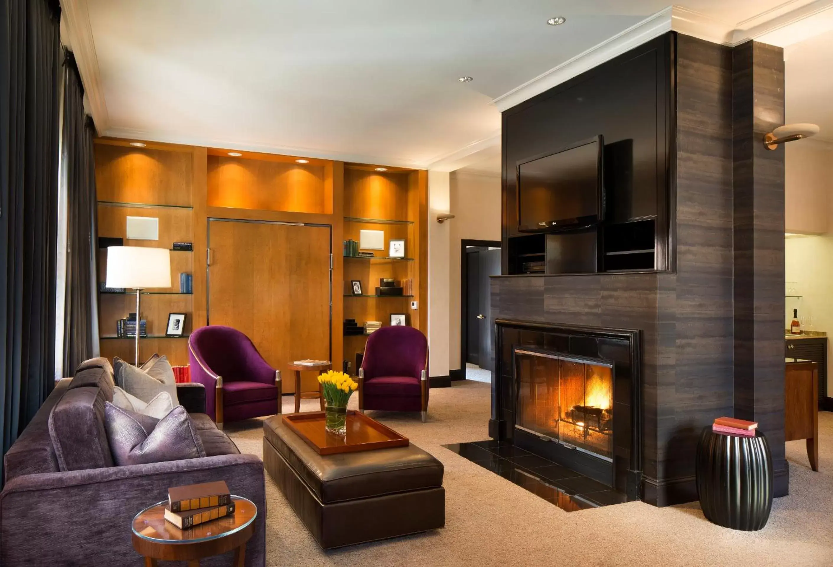 Living room, Seating Area in Hotel De Anza, a Destination by Hyatt Hotel