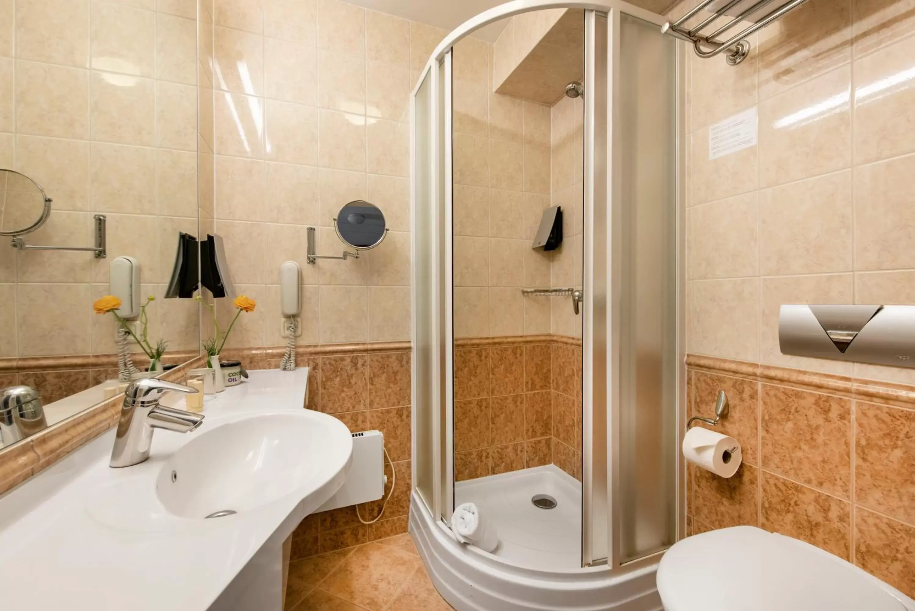 Shower, Bathroom in Amberton Cathedral Square Hotel Vilnius