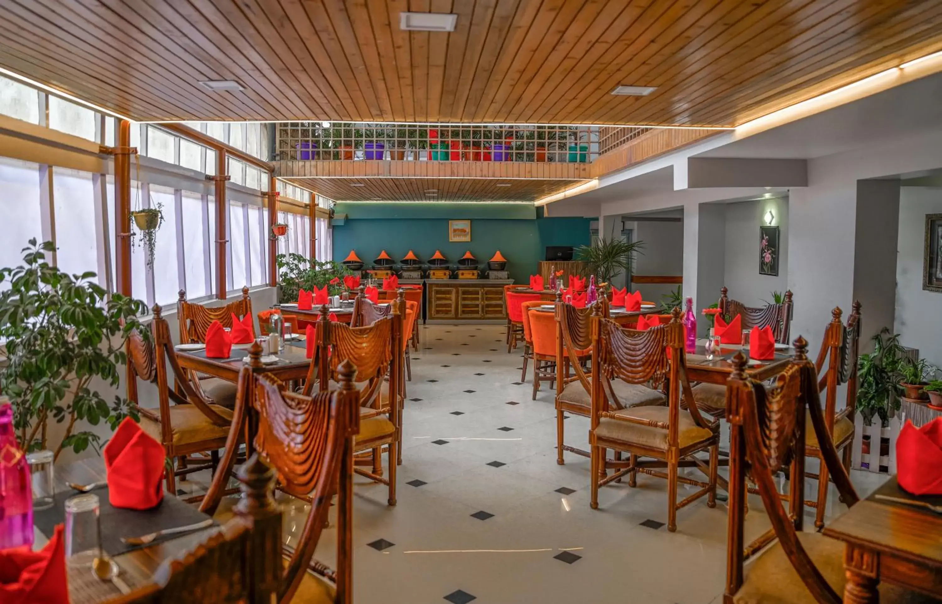 Restaurant/places to eat in Mount Conifer Suites & Spa Restaurant/places to eat in Mount Conifer Suites & Spa