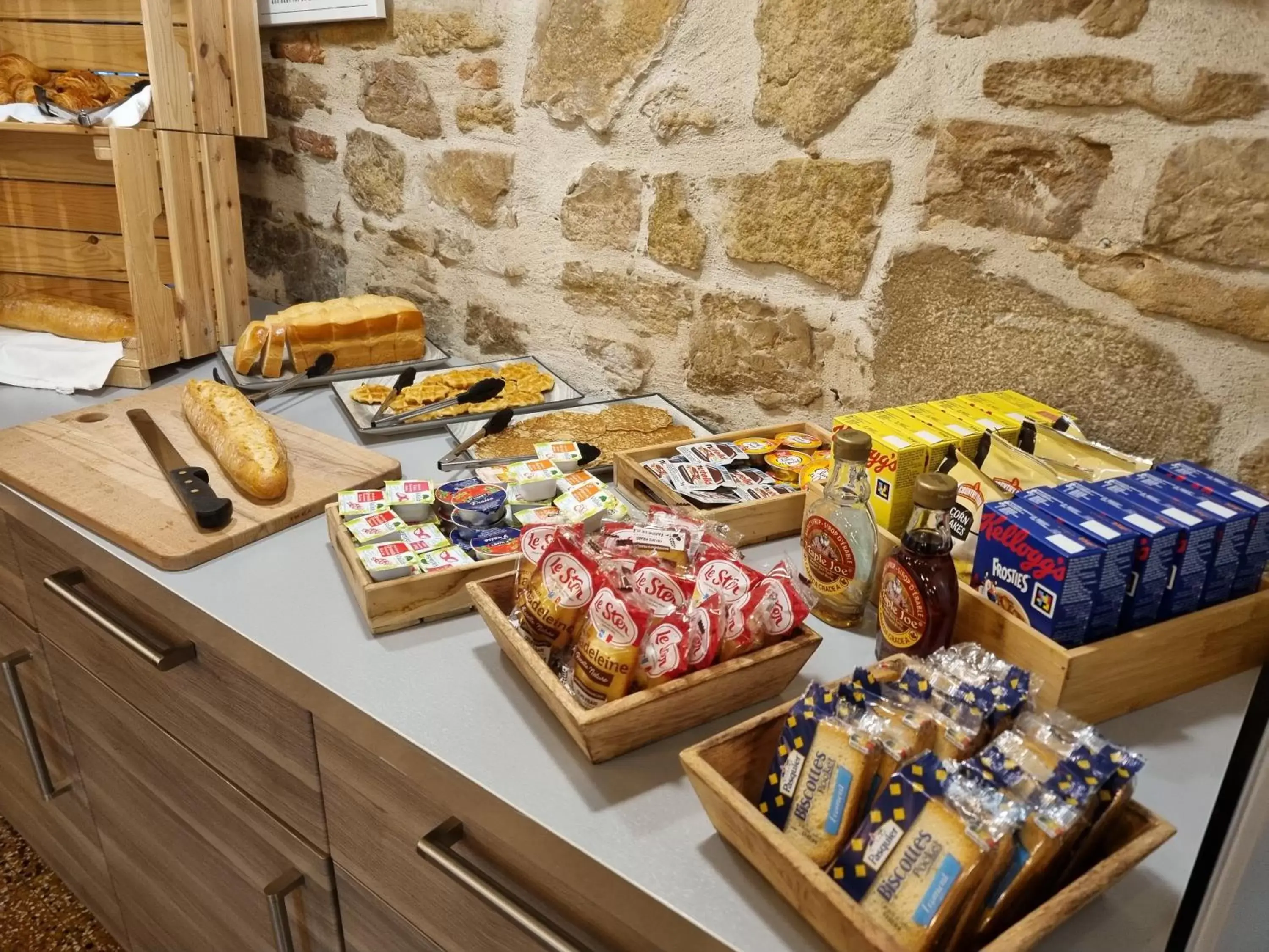 Breakfast in Hotel Le Bourgogne