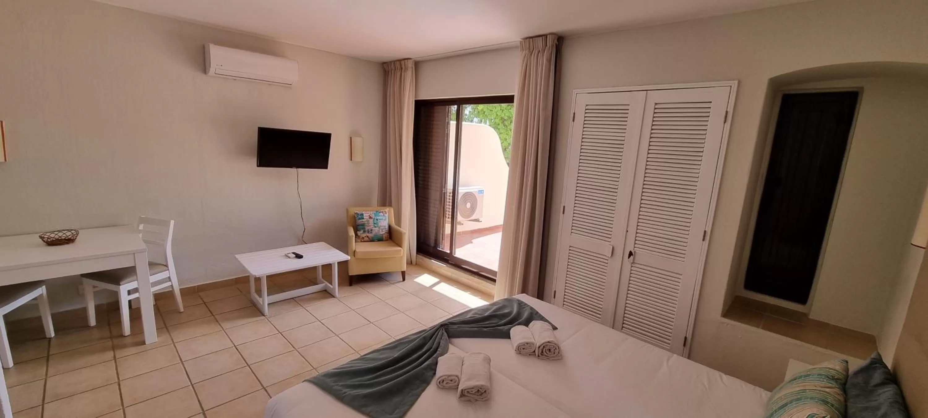 Albufeira Jardim by Umbral