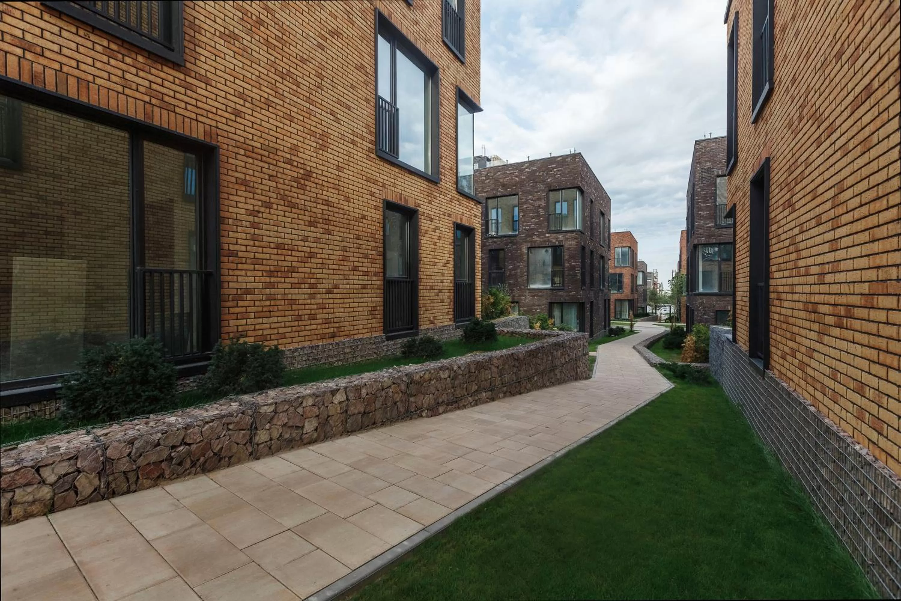 Warm House Apart Hotel