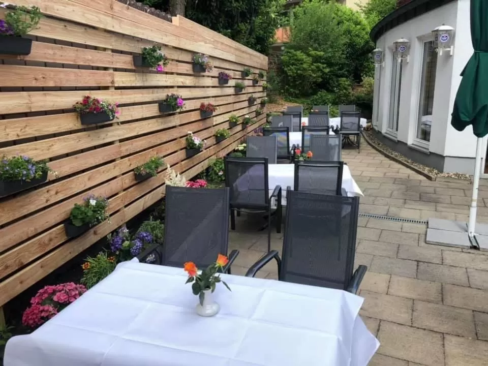 Restaurant/places to eat in Hotel-Restaurant Schmachtenbergshof