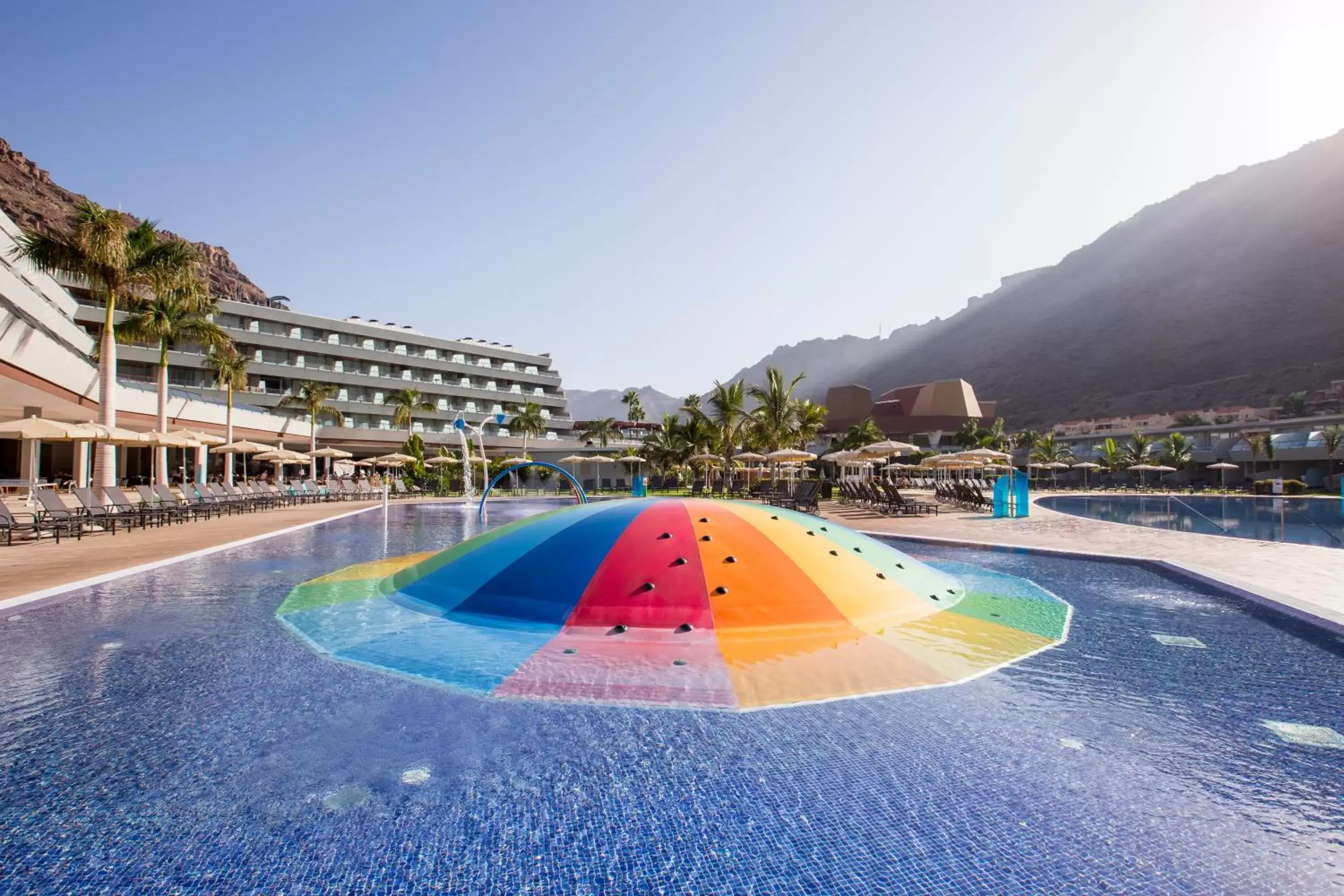 Pool view, Swimming Pool in Radisson Blu Resort & Spa, Gran Canaria Mogan