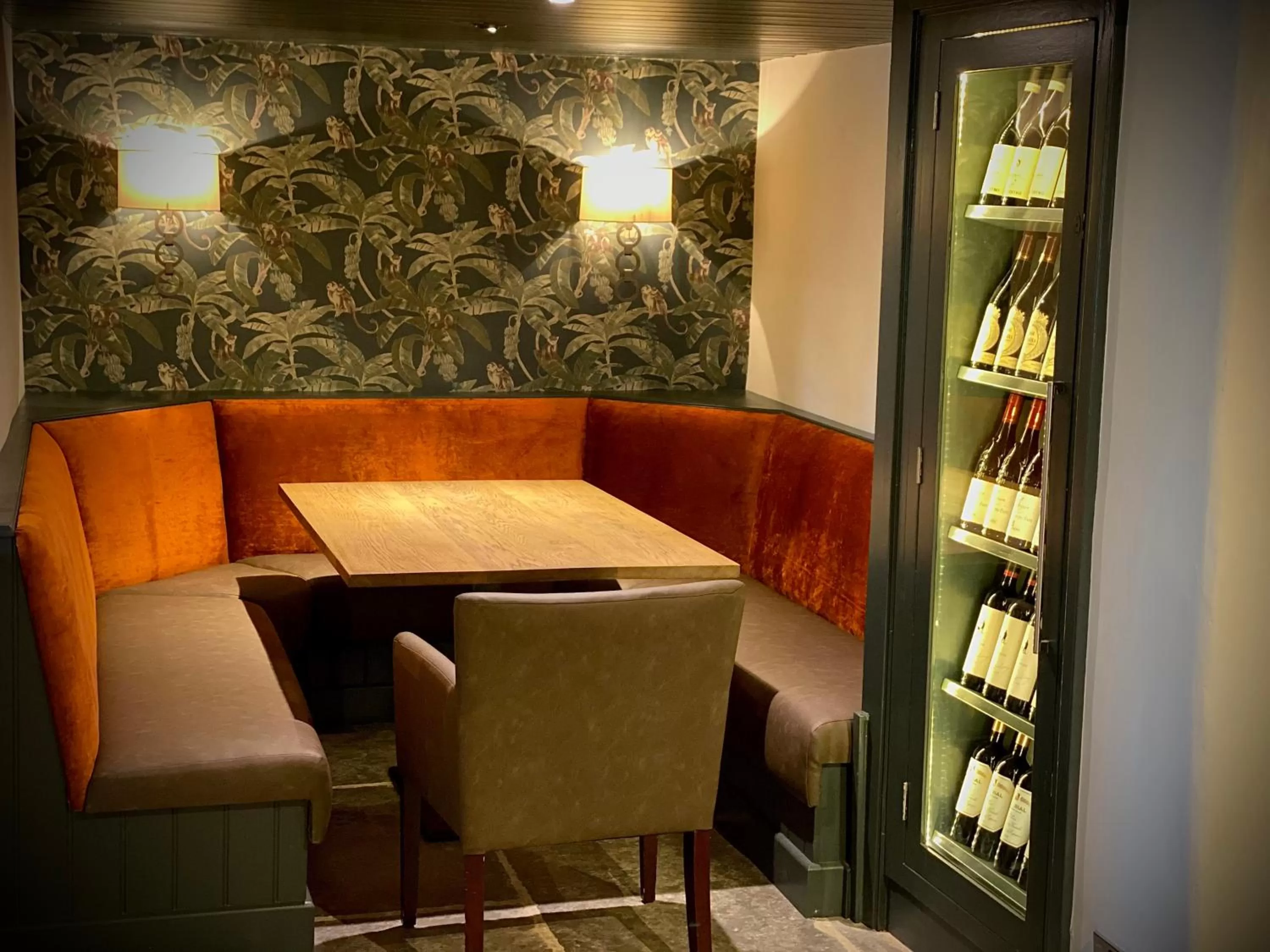 Dining area in The General Tarleton