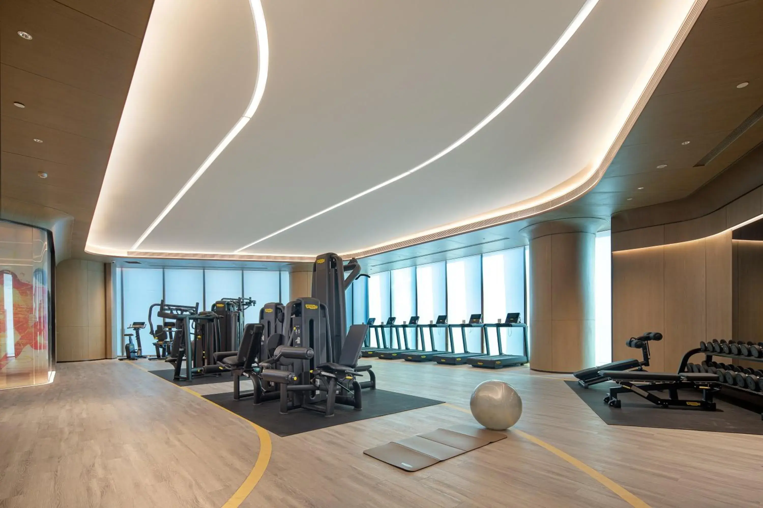 Fitness centre/facilities, Fitness Center/Facilities in Crowne Plaza Chaozhou Riverside, an IHG Hotel
