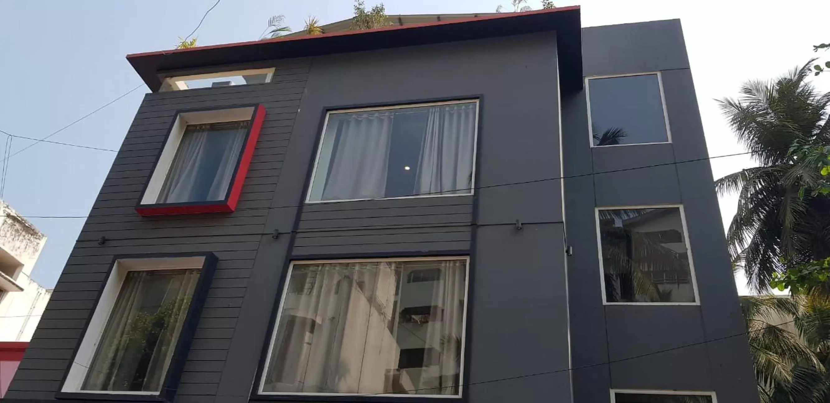 Facade/entrance in PHP BOUTIQUE TOWNHOUSE Facade/entrance in PHP BOUTIQUE TOWNHOUSE