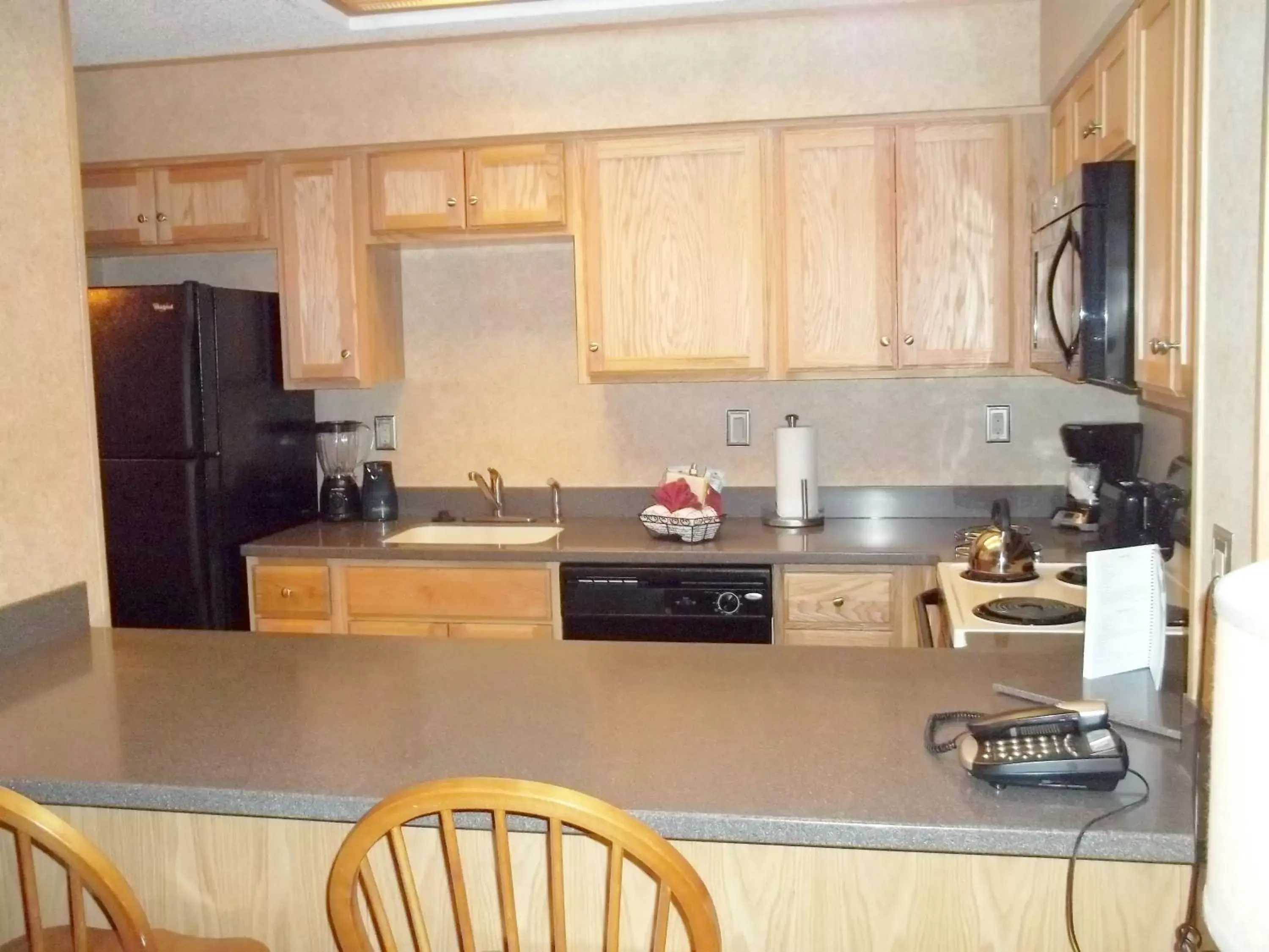 Kitchen or kitchenette, Kitchen/Kitchenette in Fox Run Association, a VRI resort