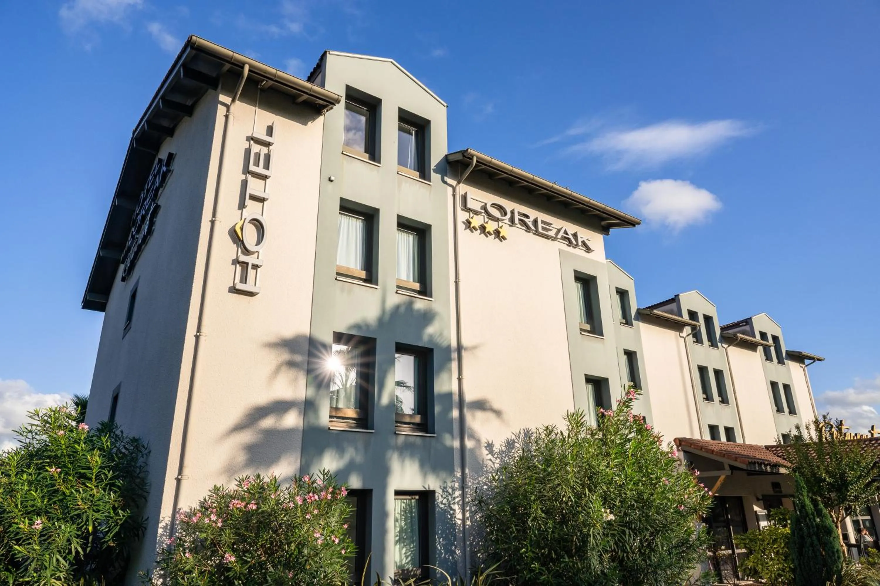 Property building in Hotel Loreak