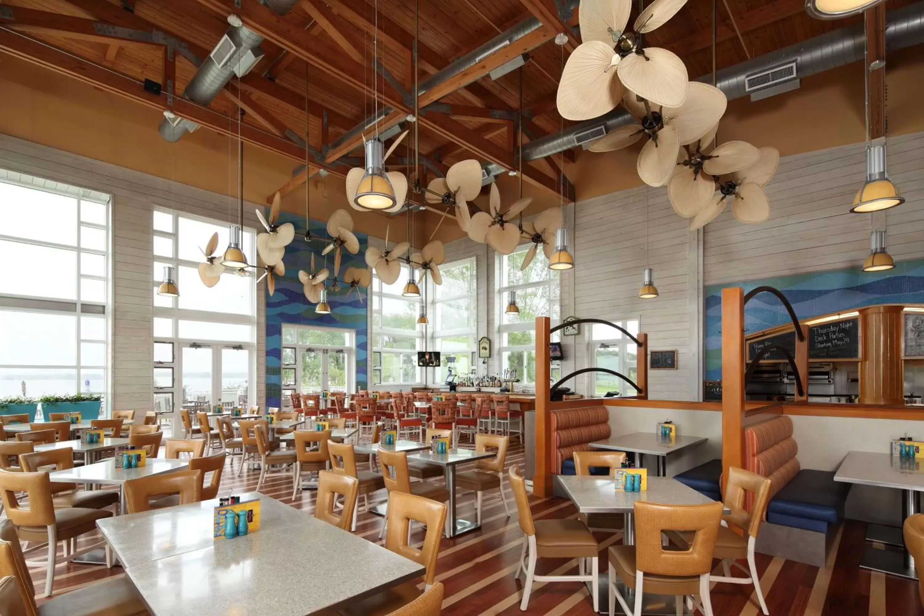 Restaurant/Places to Eat in Hyatt Regency Chesapeake Bay Golf Resort, Spa & Marina