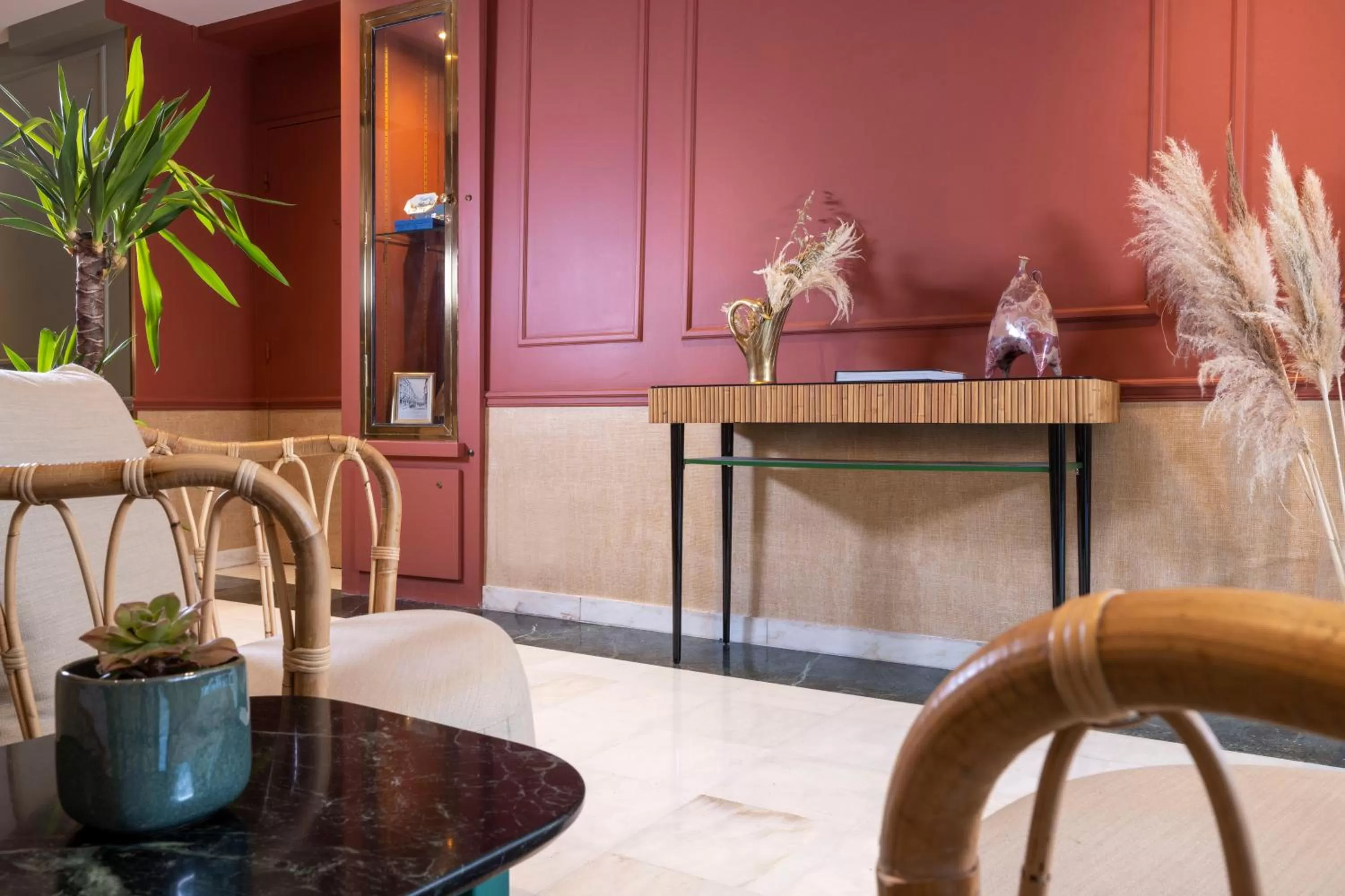 Property building in La Perle Saint Germain des Prés