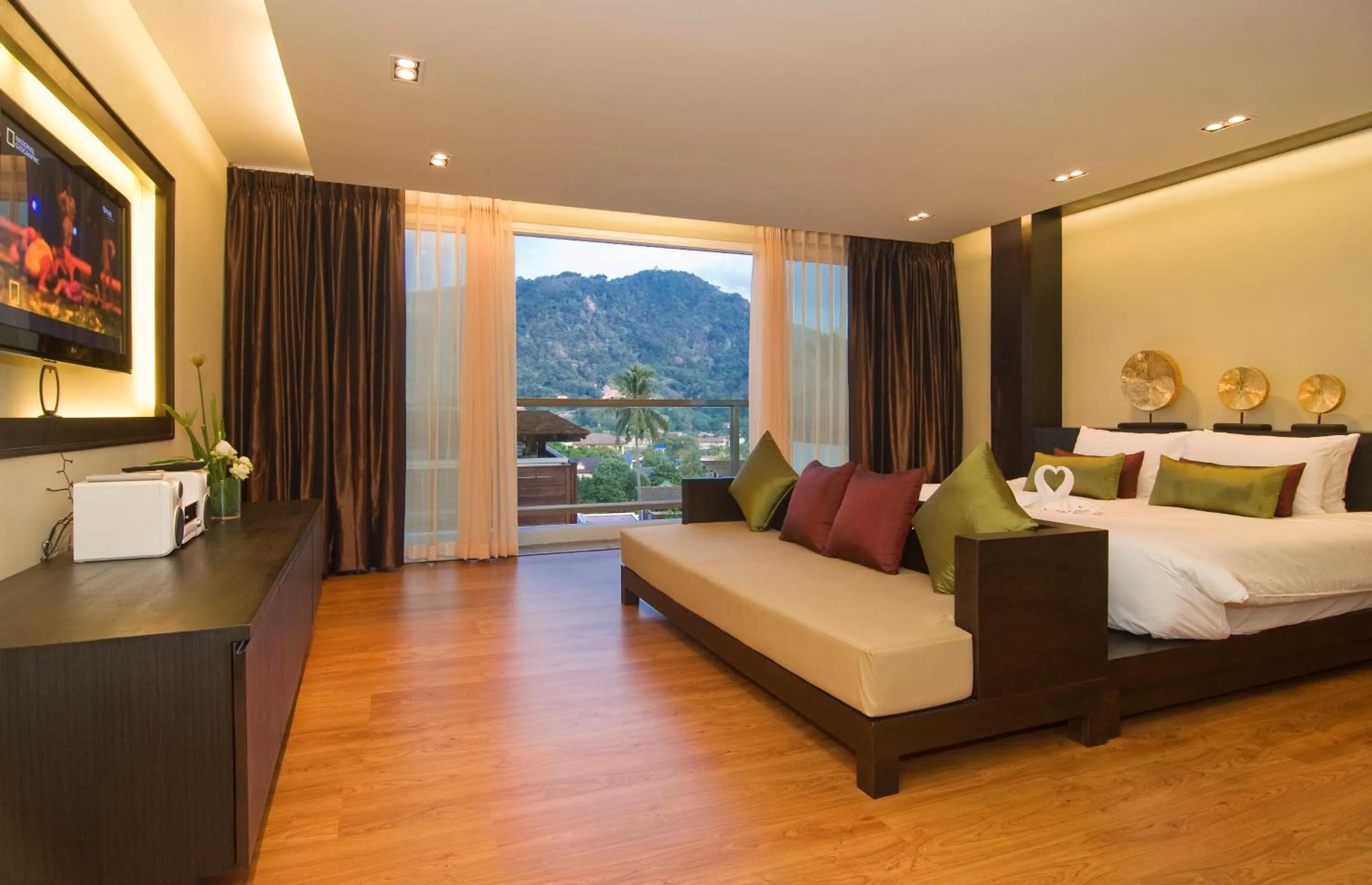 Bedroom, Bed in Peach Blossom Resort & Pool Villa - SHA Plus