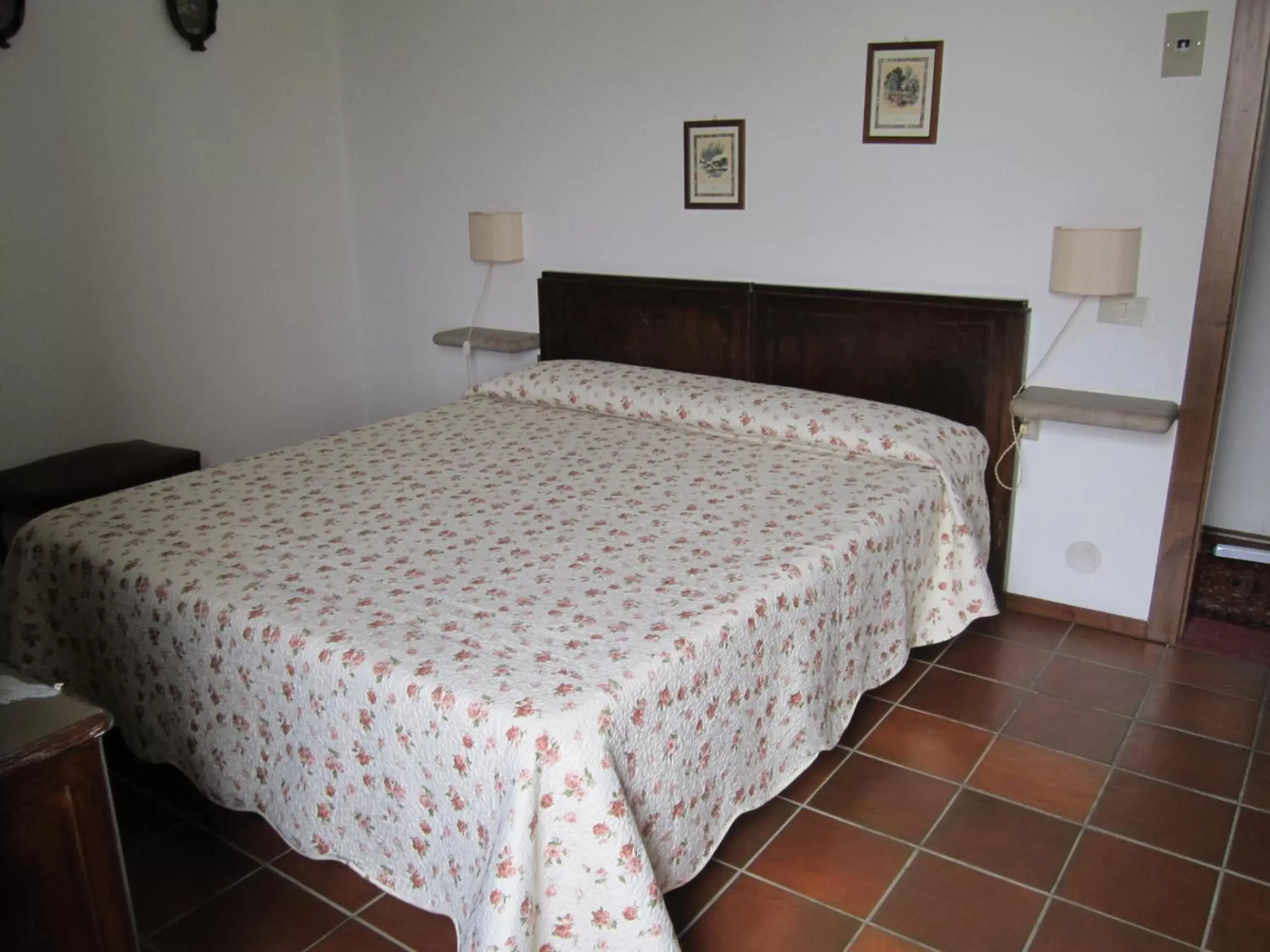 Double Room in Madonna del Poggio B&B